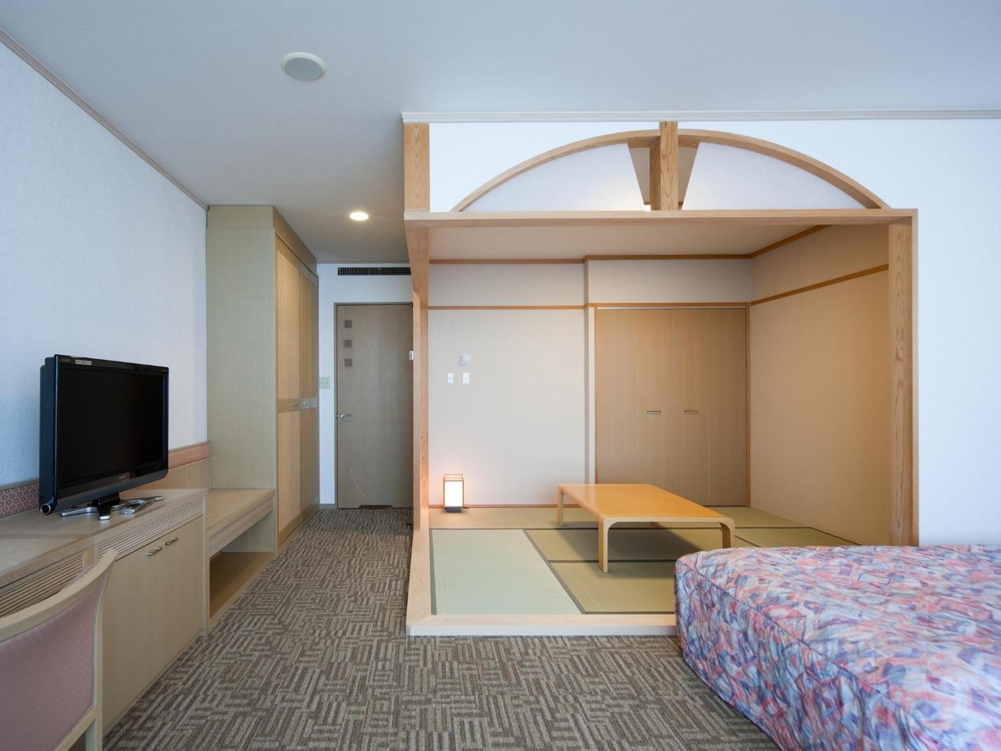Room With Tatami Area photo 2