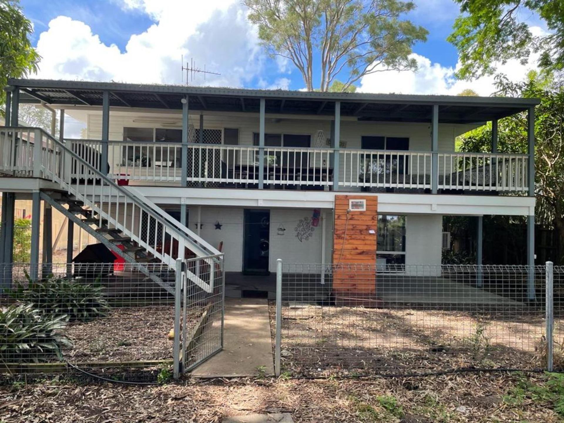 Four-Bedroom House photo 2