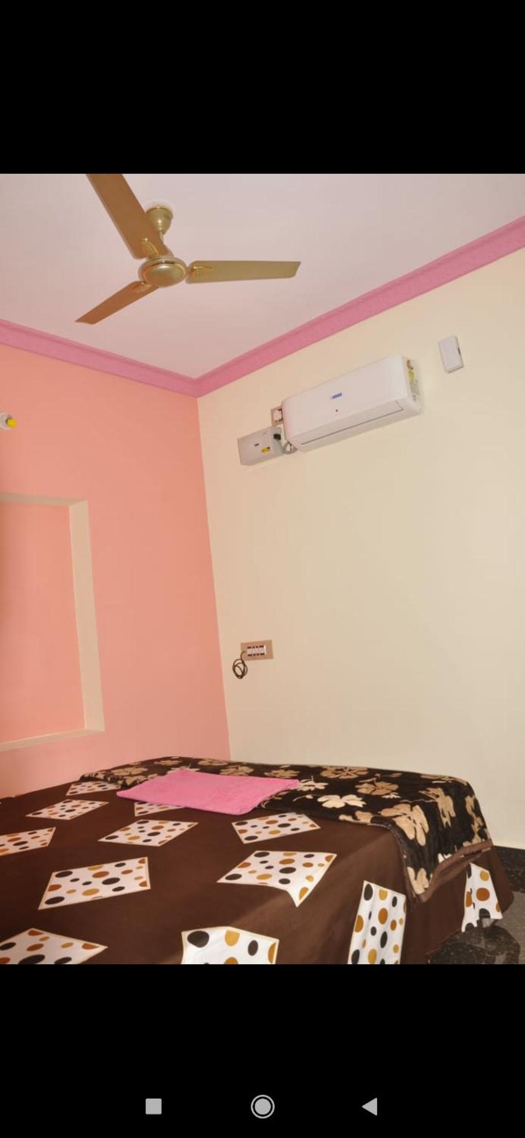 Standard Double Room with Fan - Photo 12