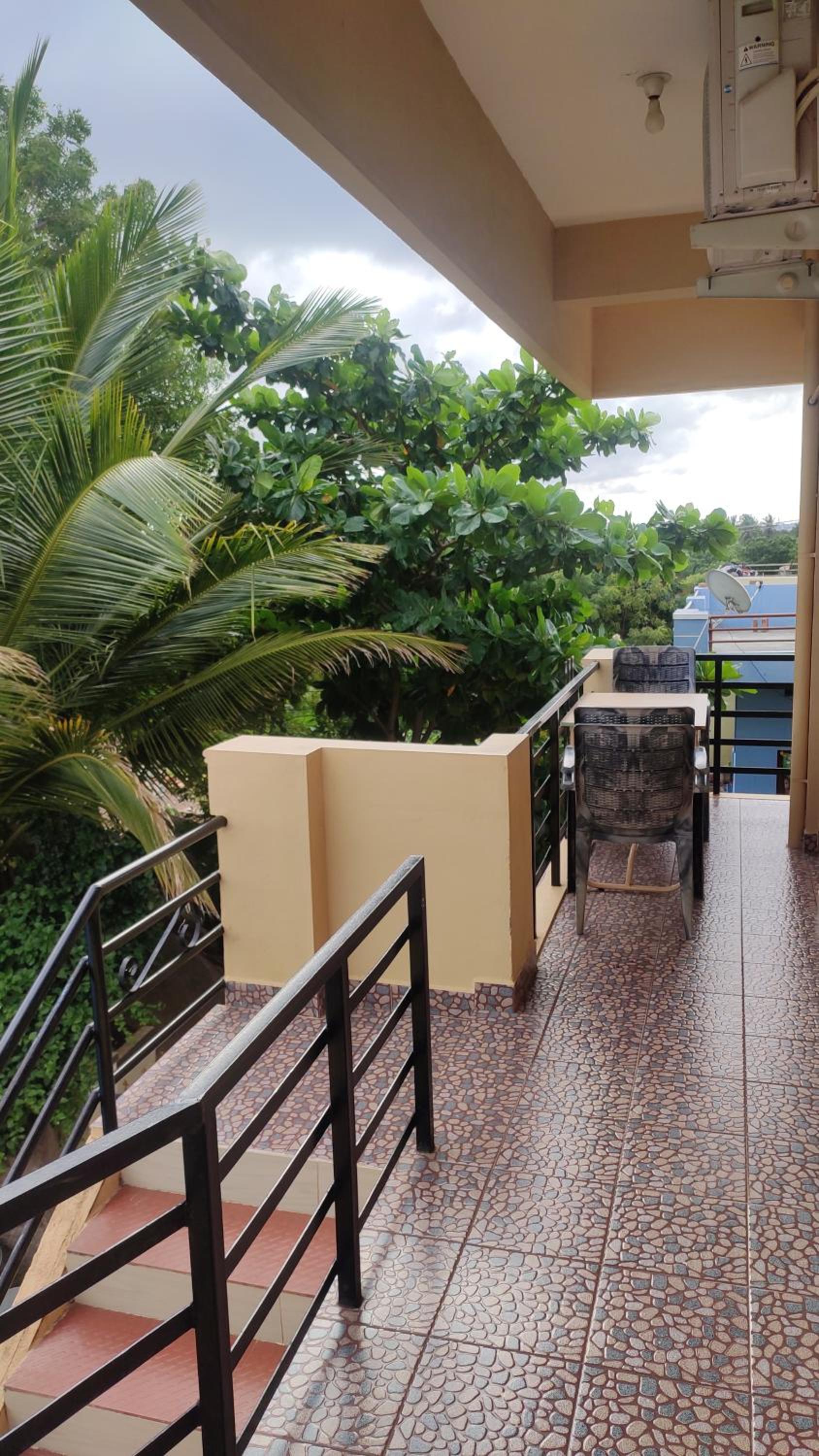 Standard Double Room with Fan - Photo 11