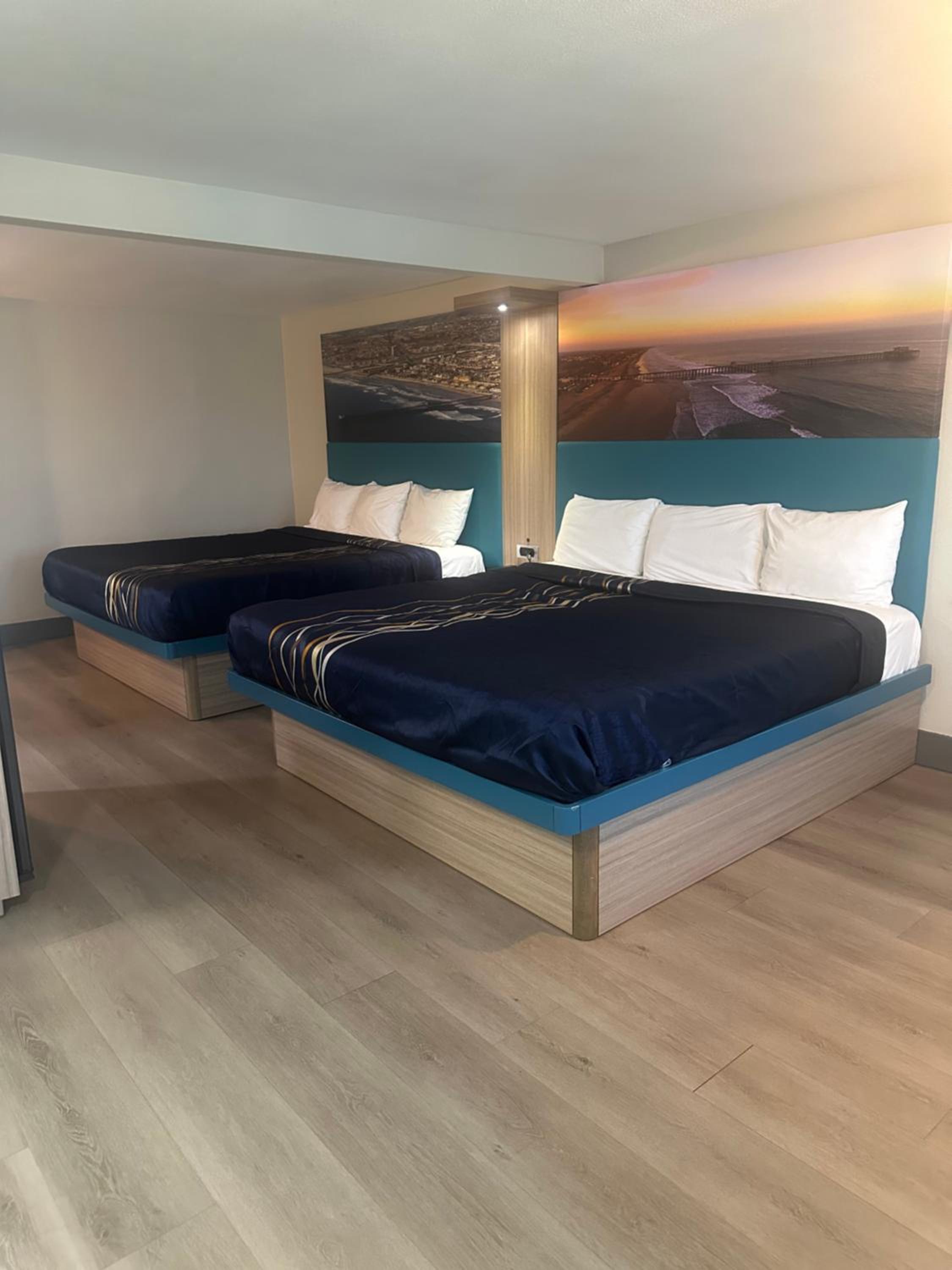 Suite with Two King Beds - Non-Smoking, photo 7