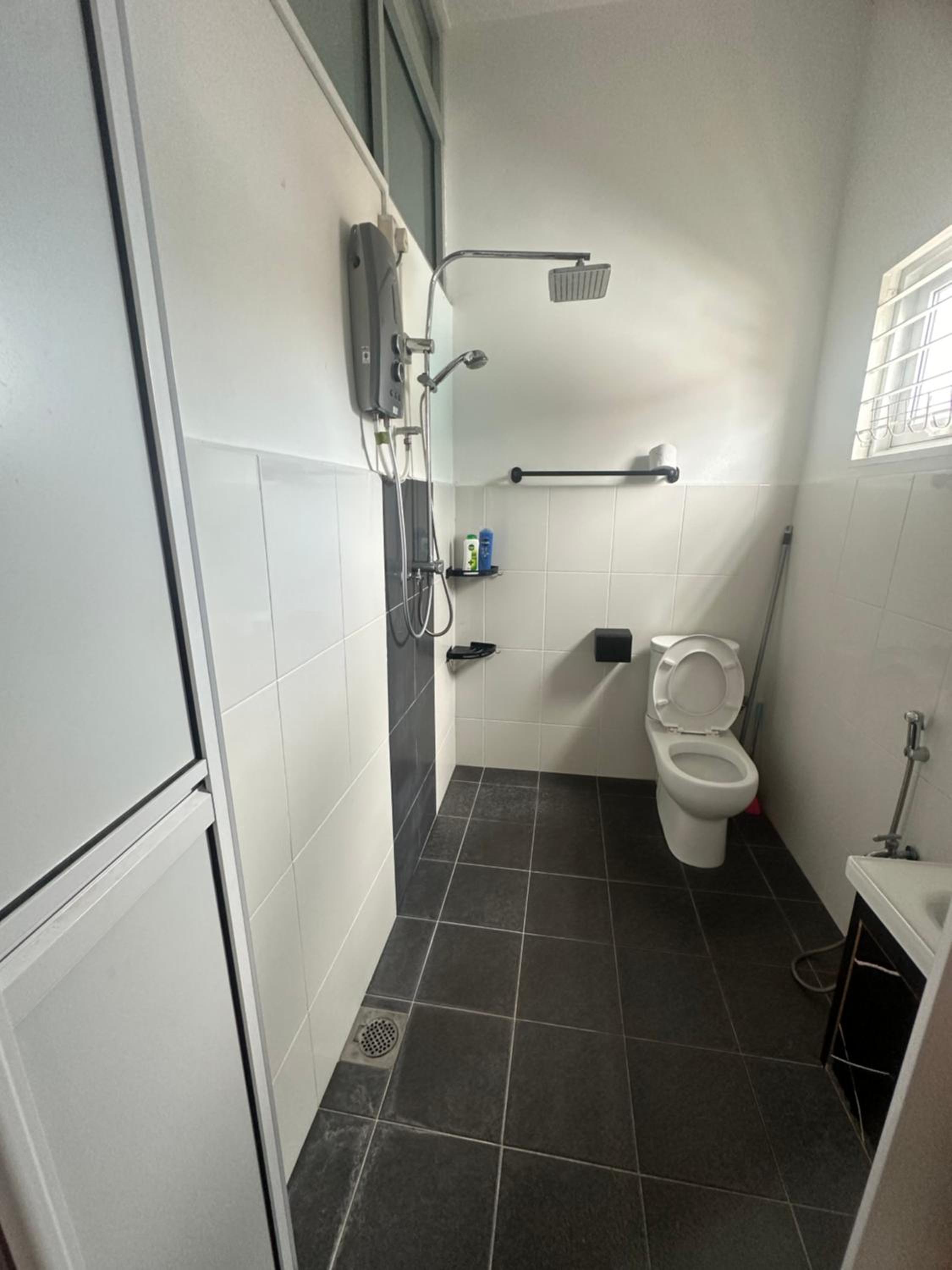 Double Room with Shared Toilet
