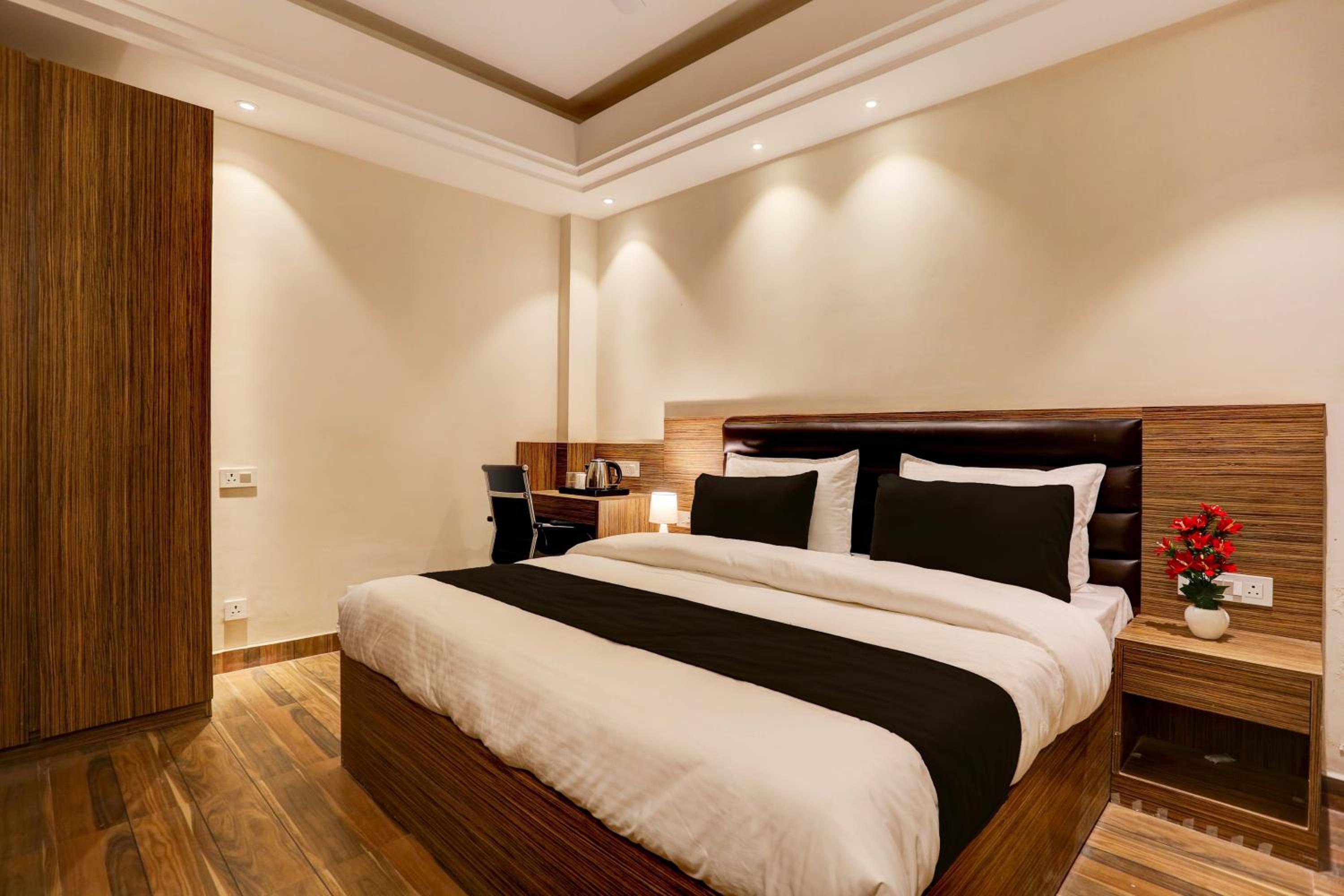 Classic Triple Room photo 2