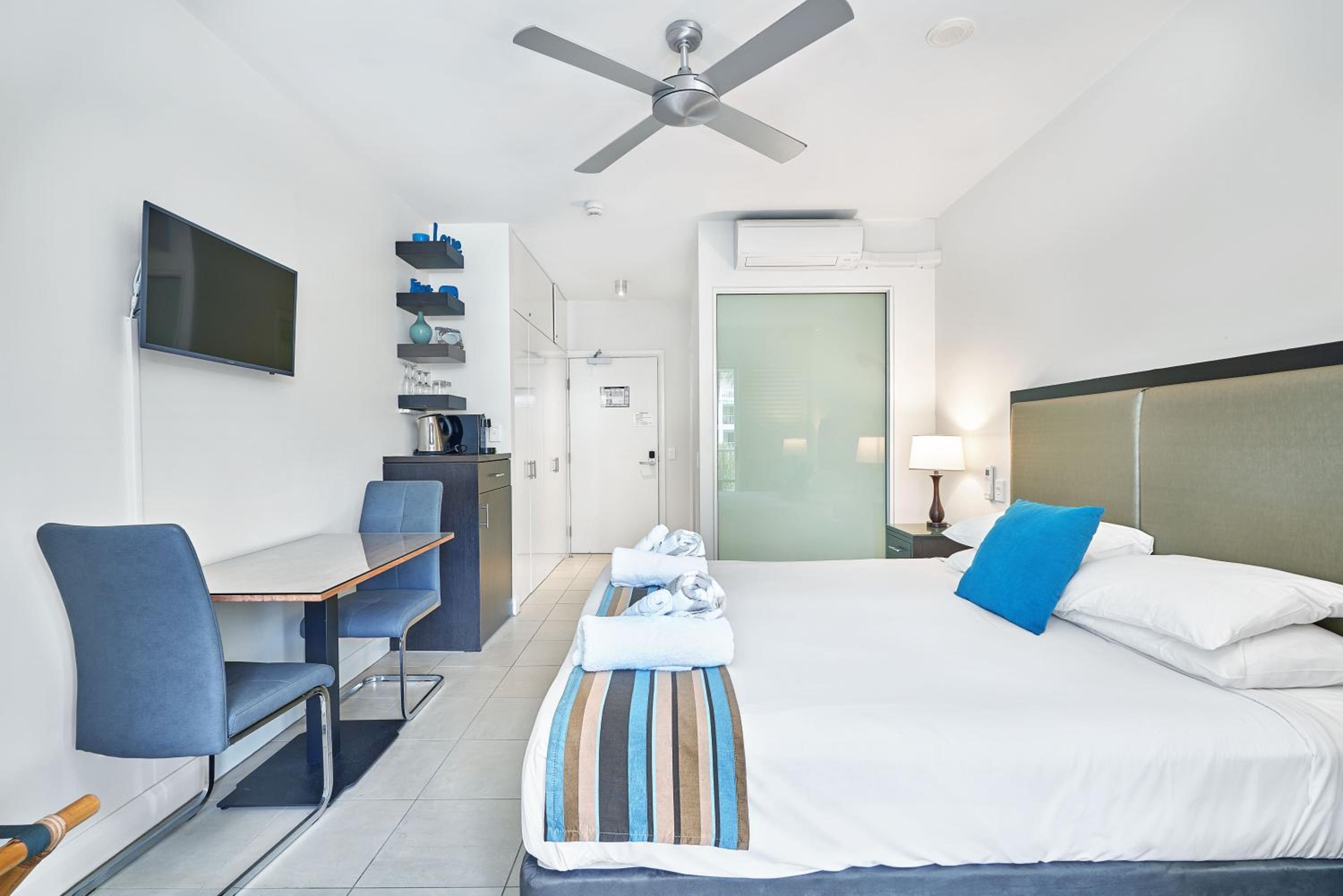 Two Bedroom Apartment 5321/2
