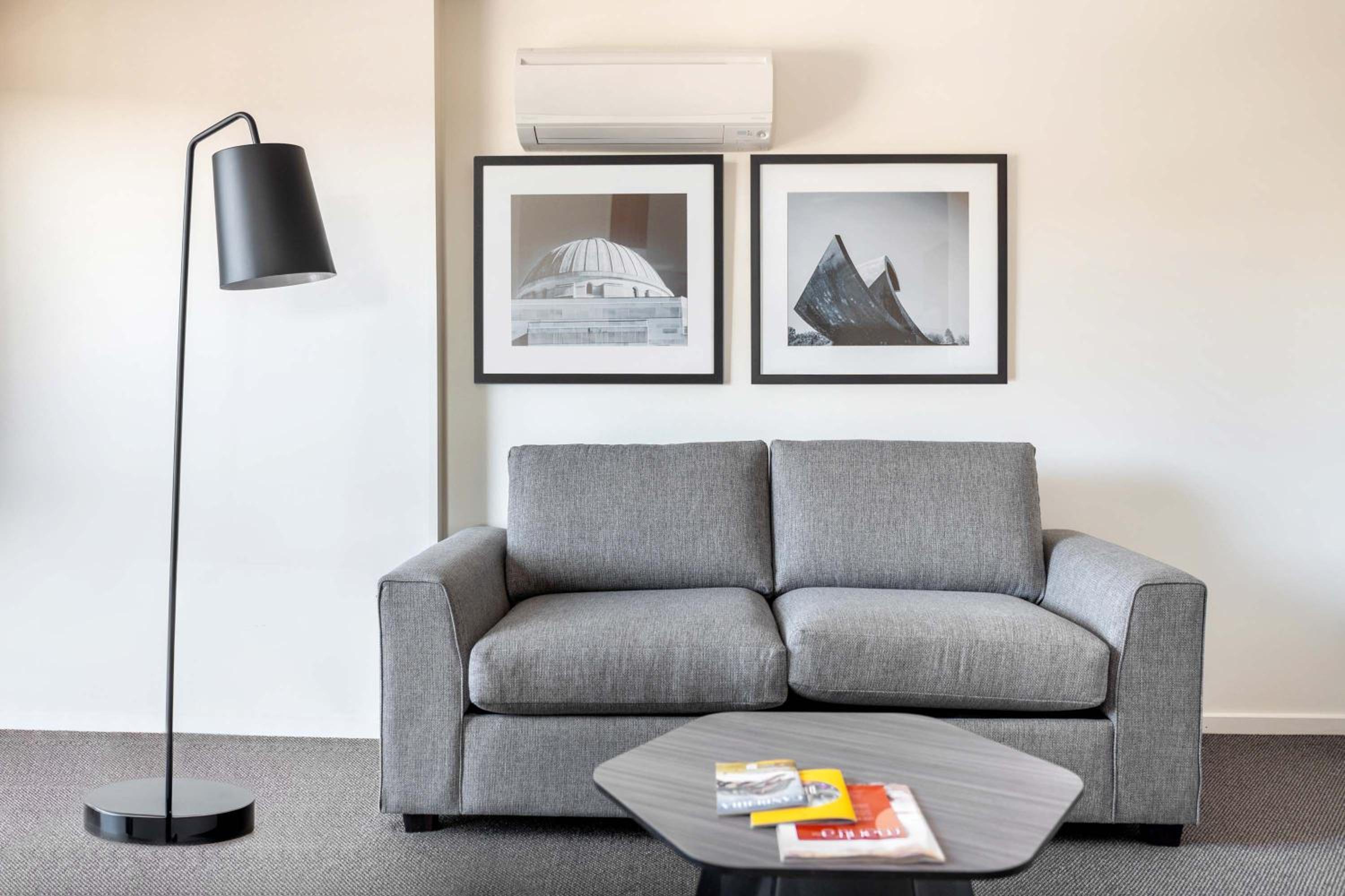 Two-Bedroom Apartment - Photo 2