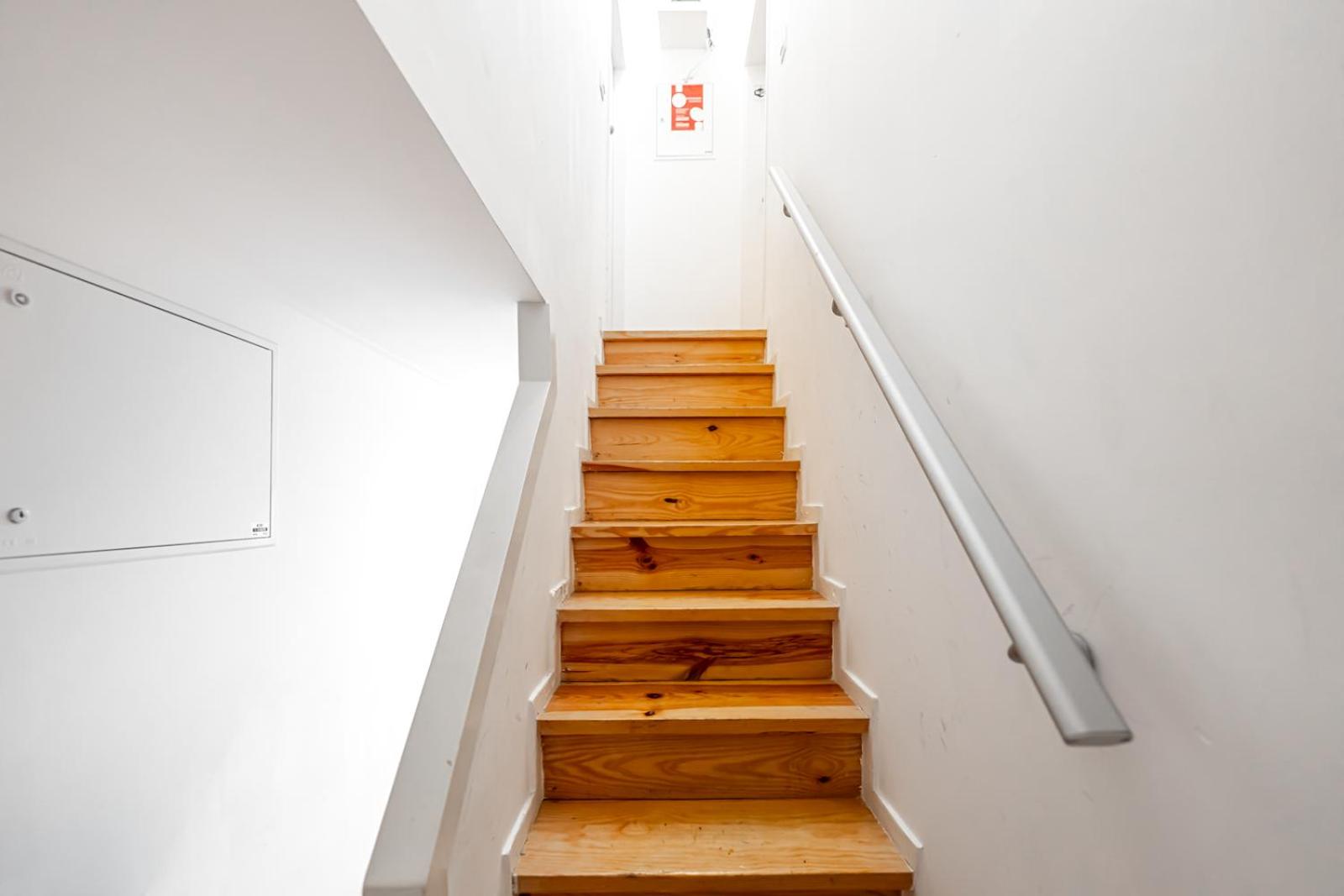 Apartment with Terrace - Photo 27