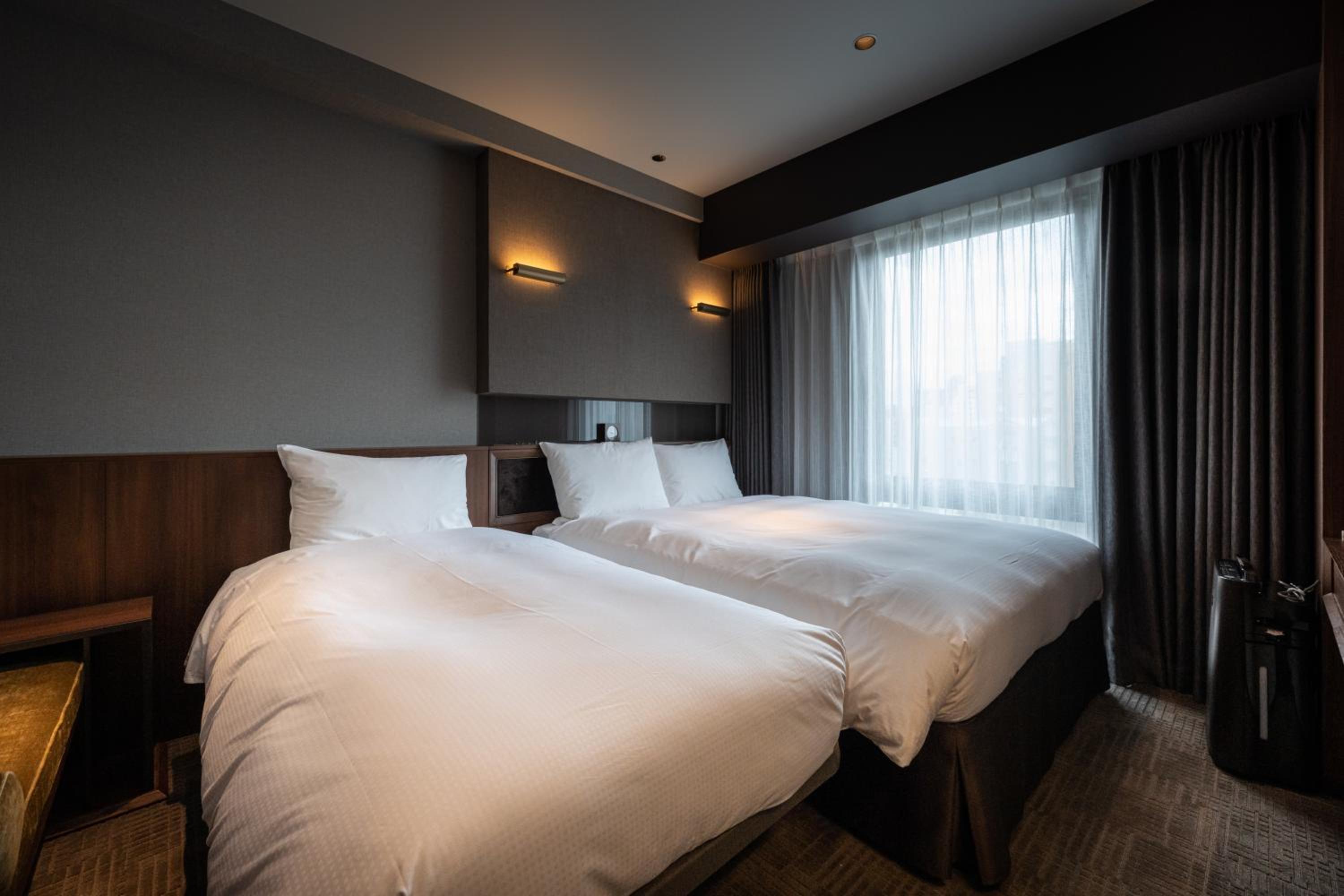 Double Room with Extra Bed - Photo 8