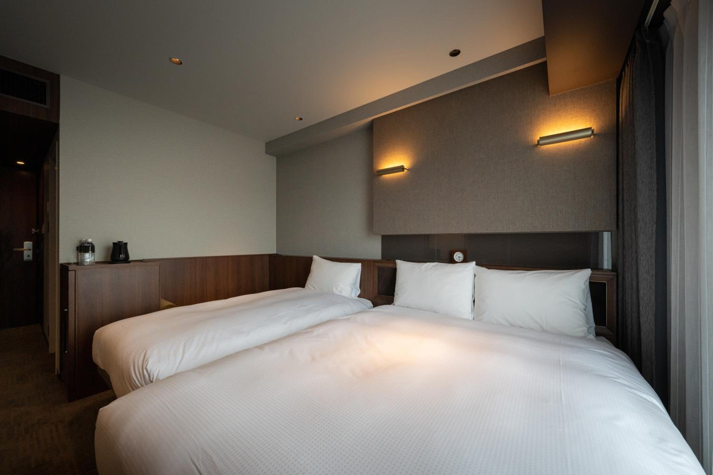 Double Room with Extra Bed - Photo 7