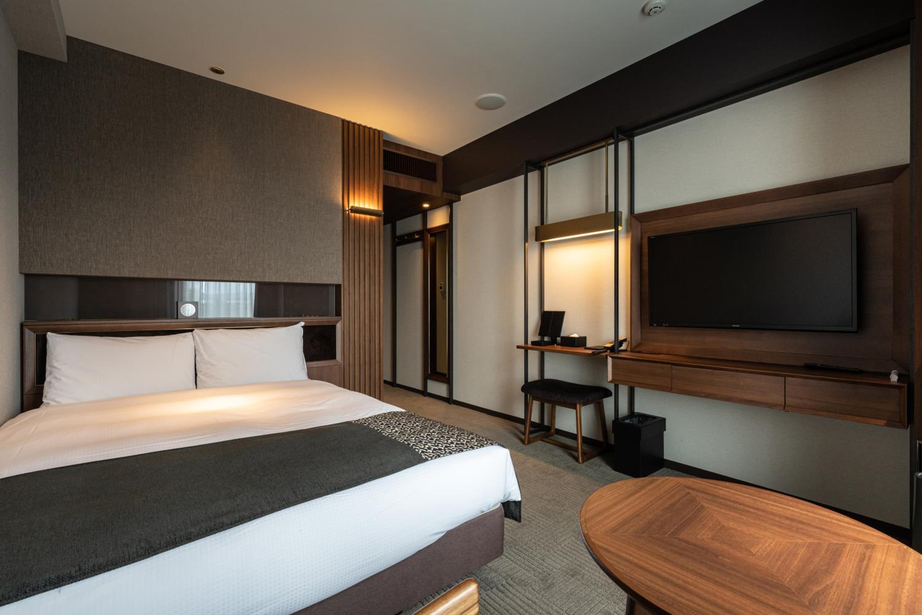 Double Room - Photo 10