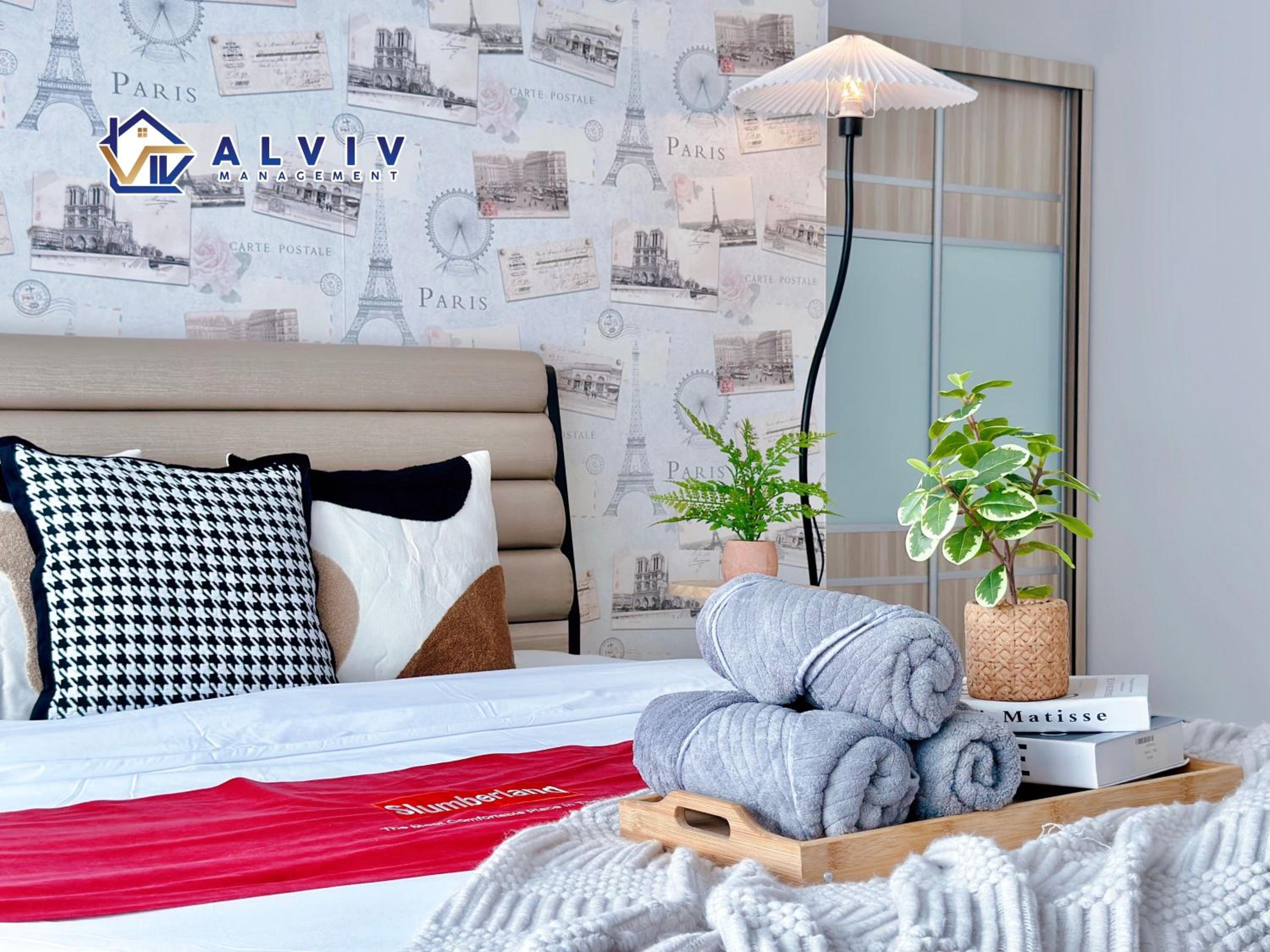 Three-Bedroom Premium Apartment - Photo 23