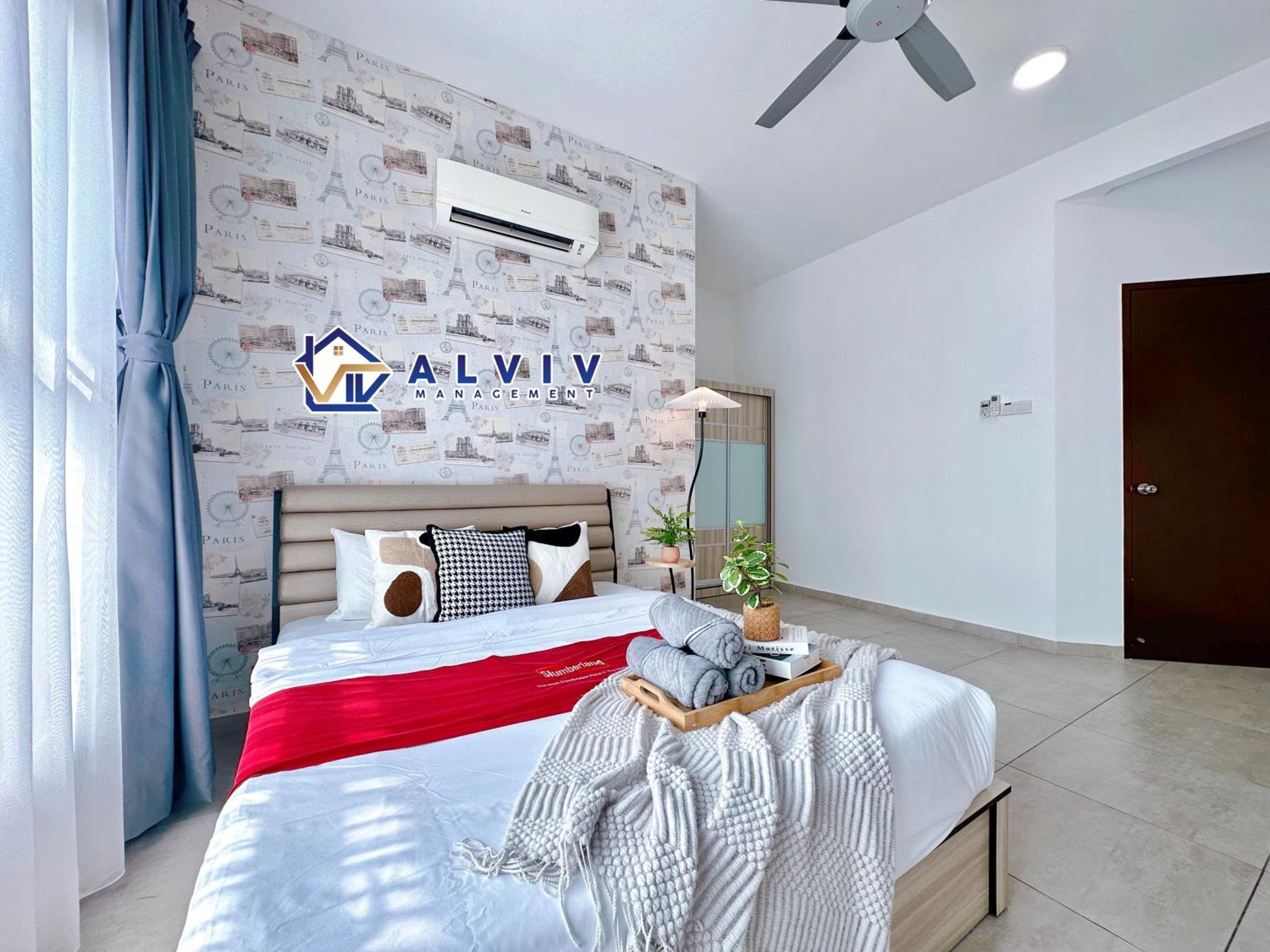 Three-Bedroom Premium Apartment - Photo 25