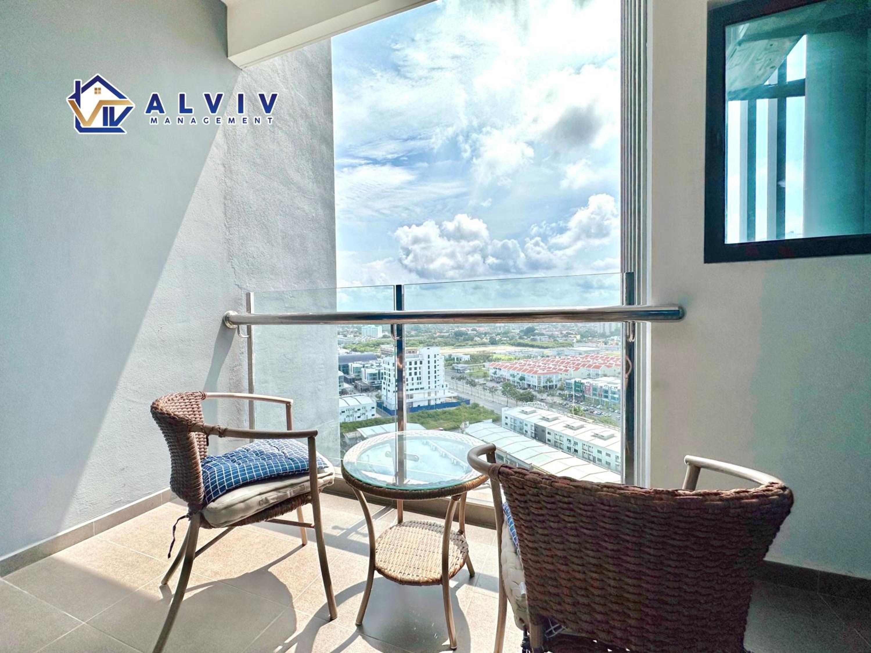 Three-Bedroom Premium Apartment - Photo 26