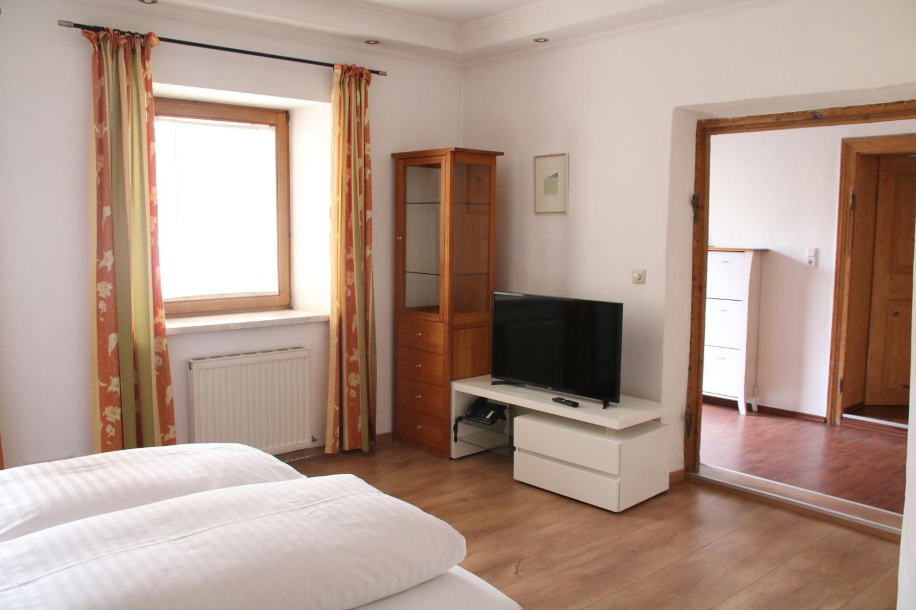 Family Room 1 - Annex photo 2