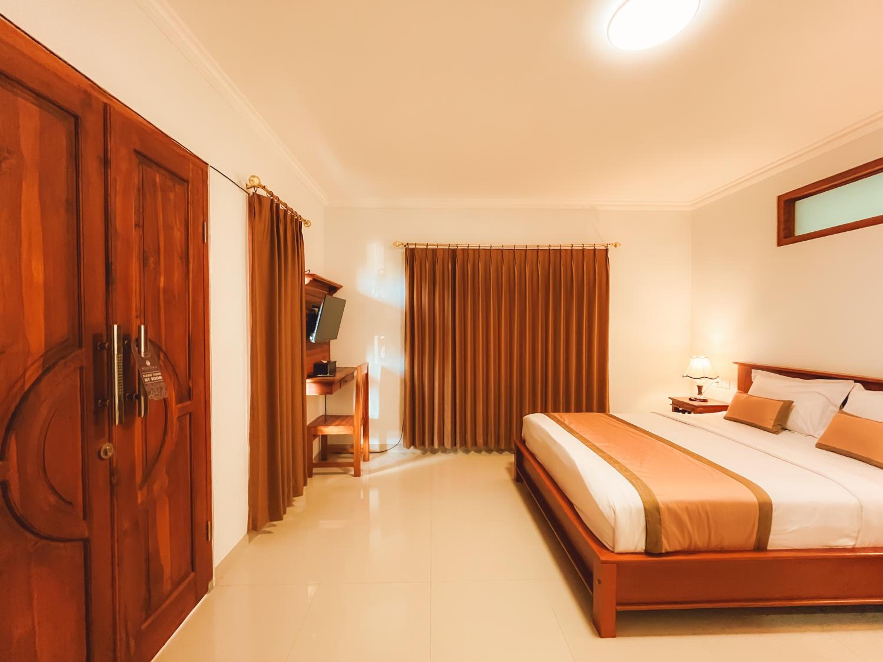 Deluxe Room - Photo 36