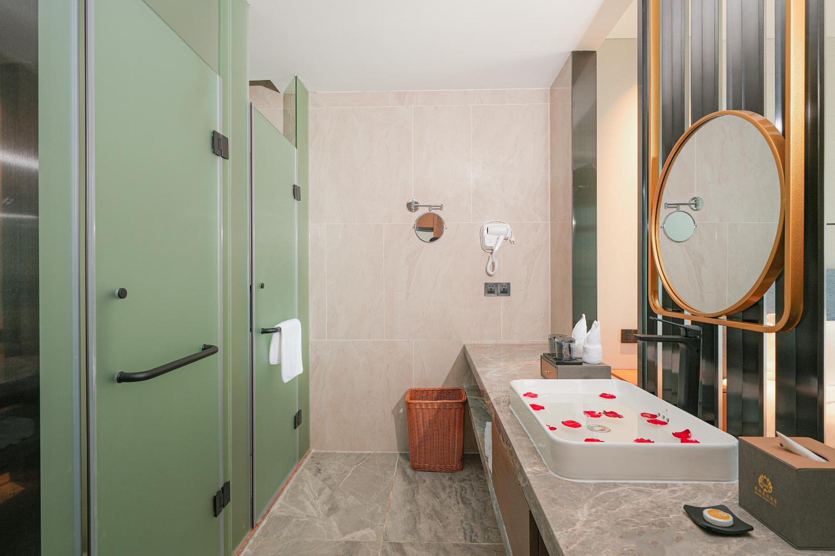 King Room with Sea View photo 2