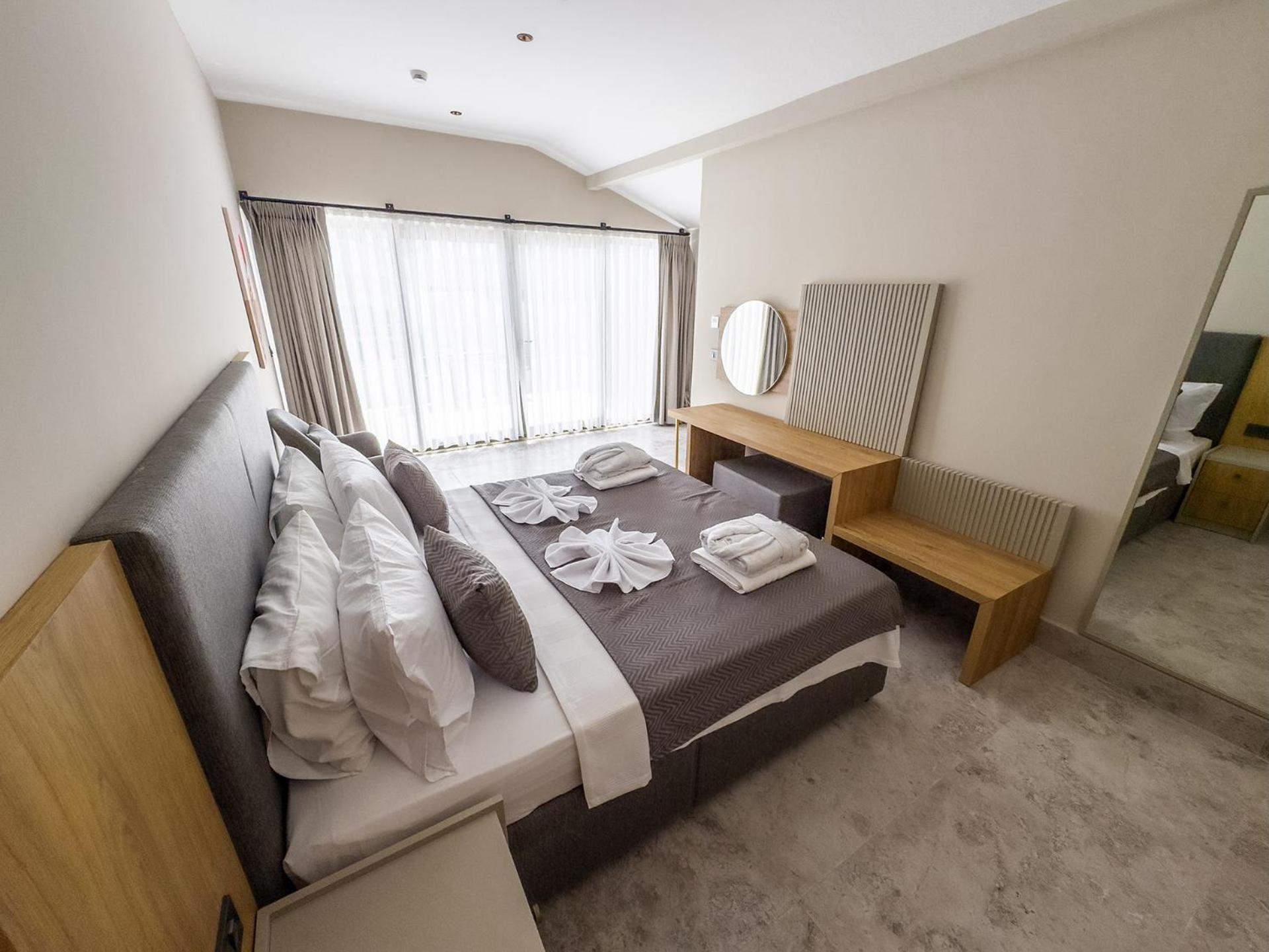 Duplex Suite - Photo 7