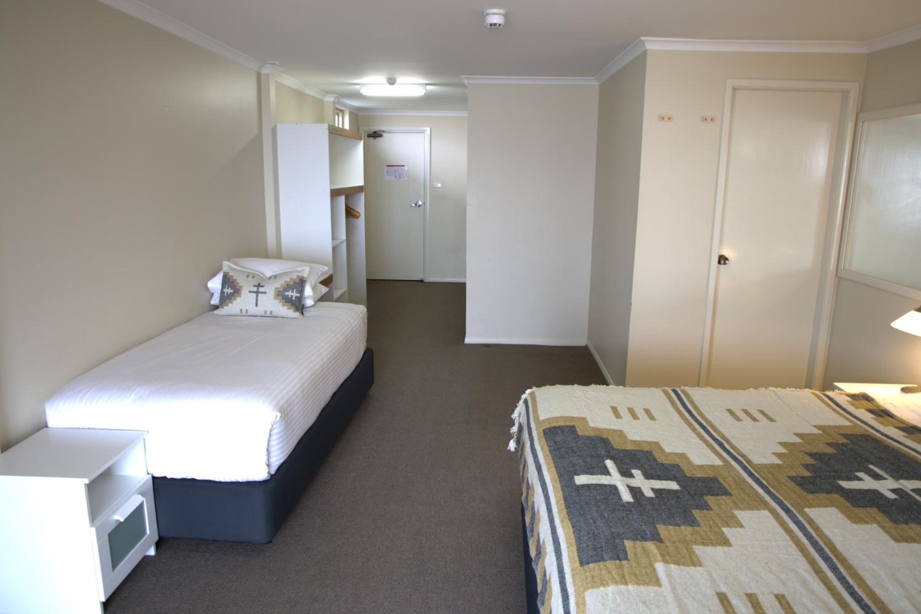 Standard Triple Room photo 3