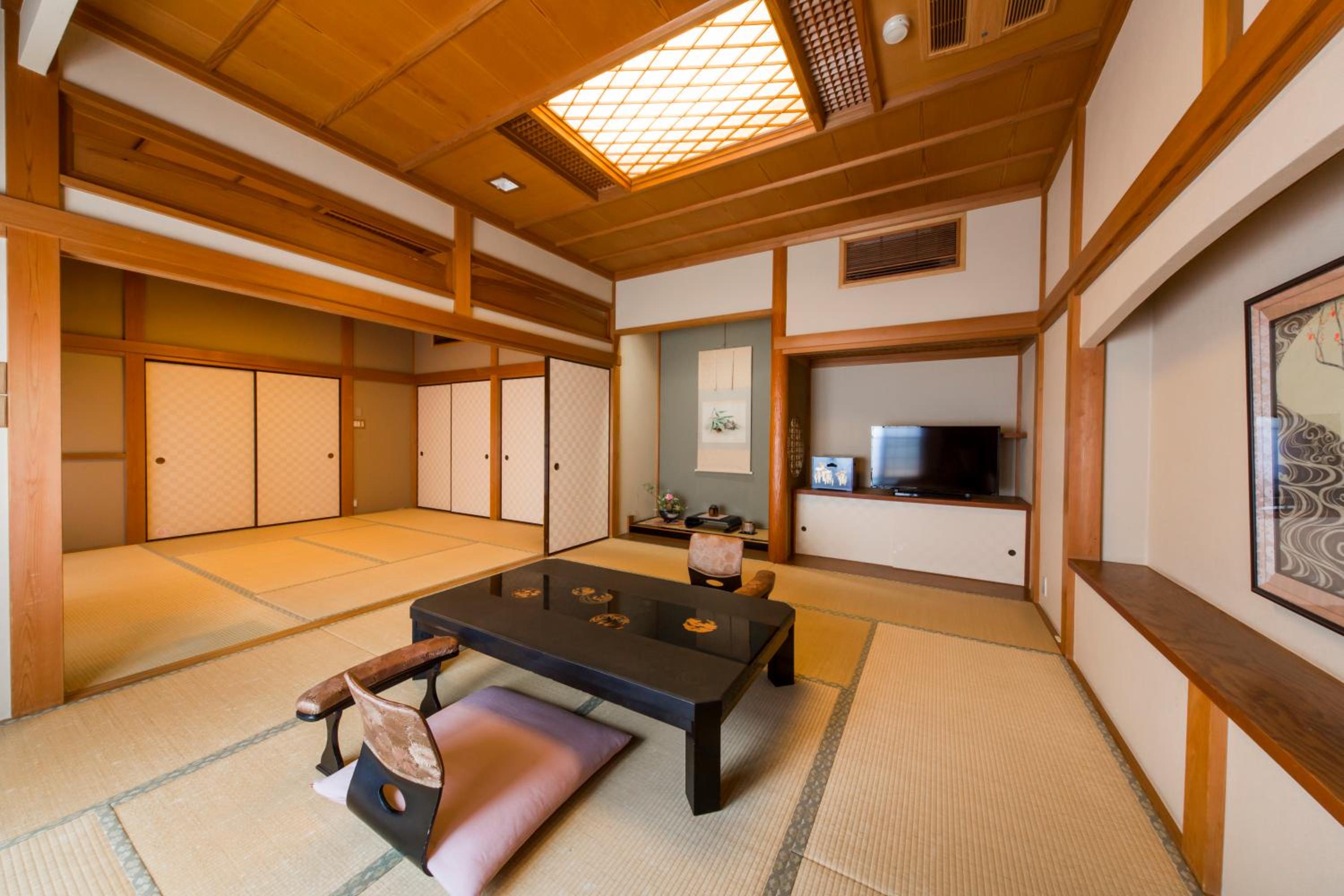 Deluxe Japanese-Style House - Annex