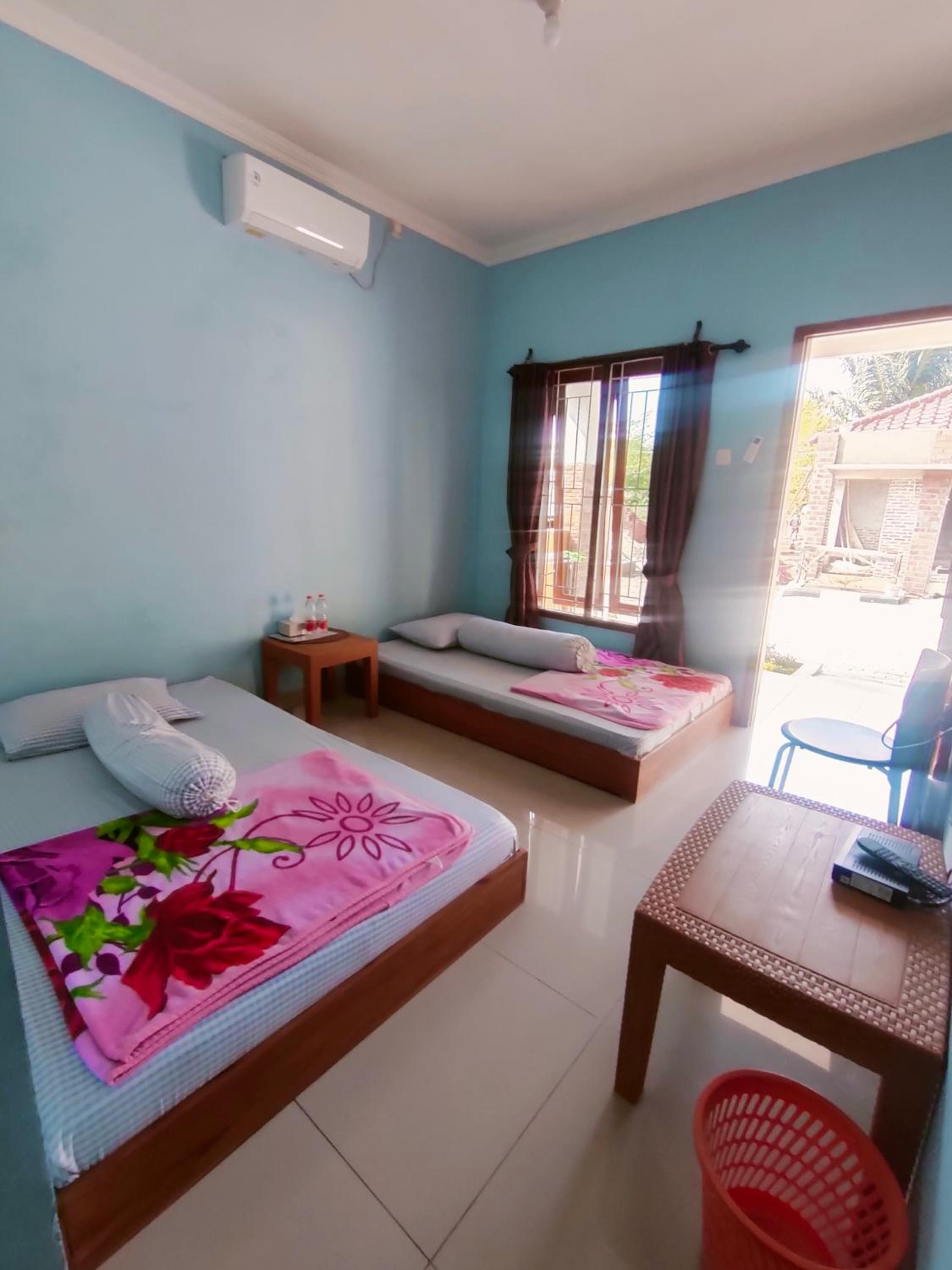 Standard Twin Room - Photo 1