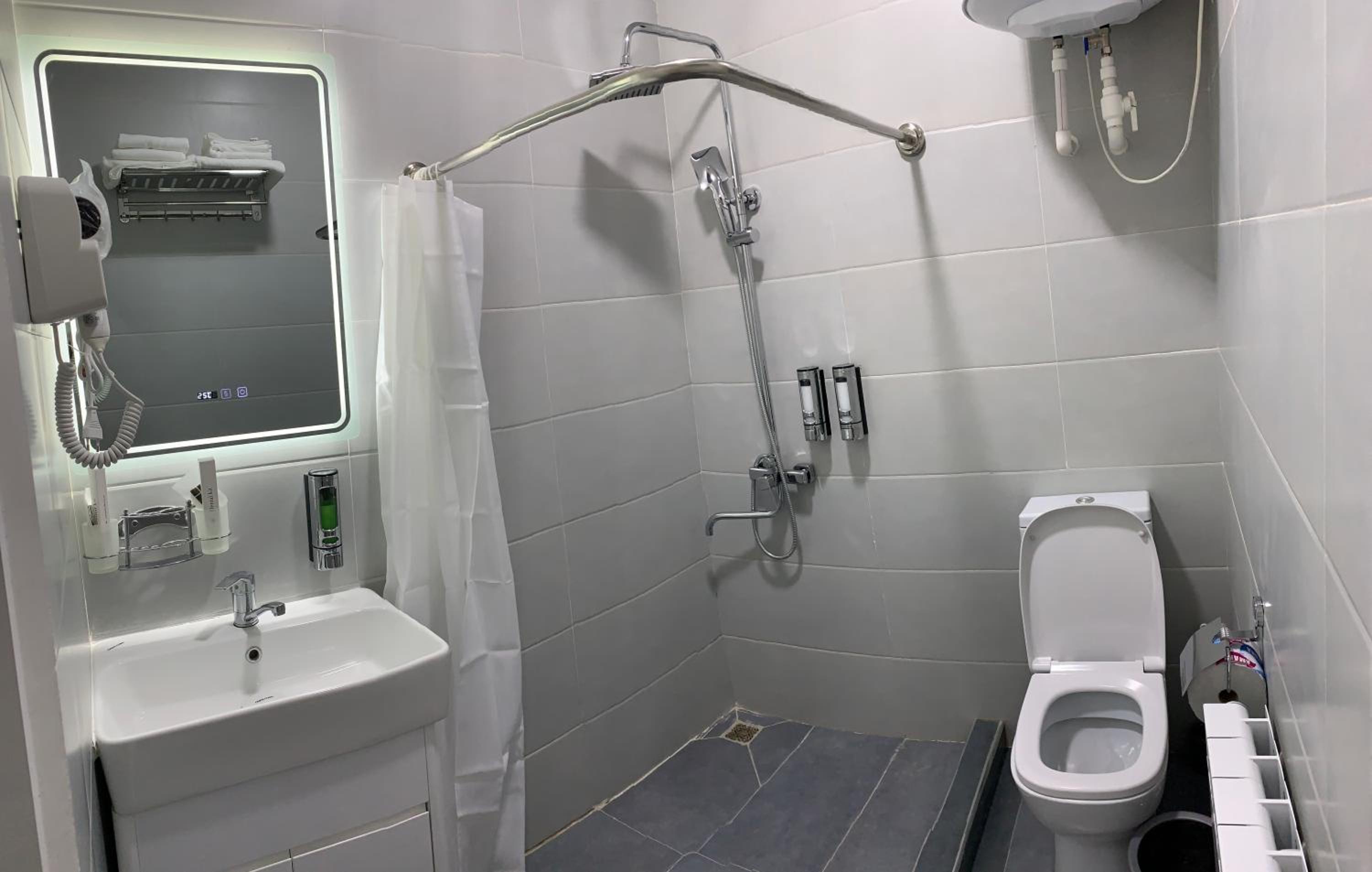 Single Room photo 2