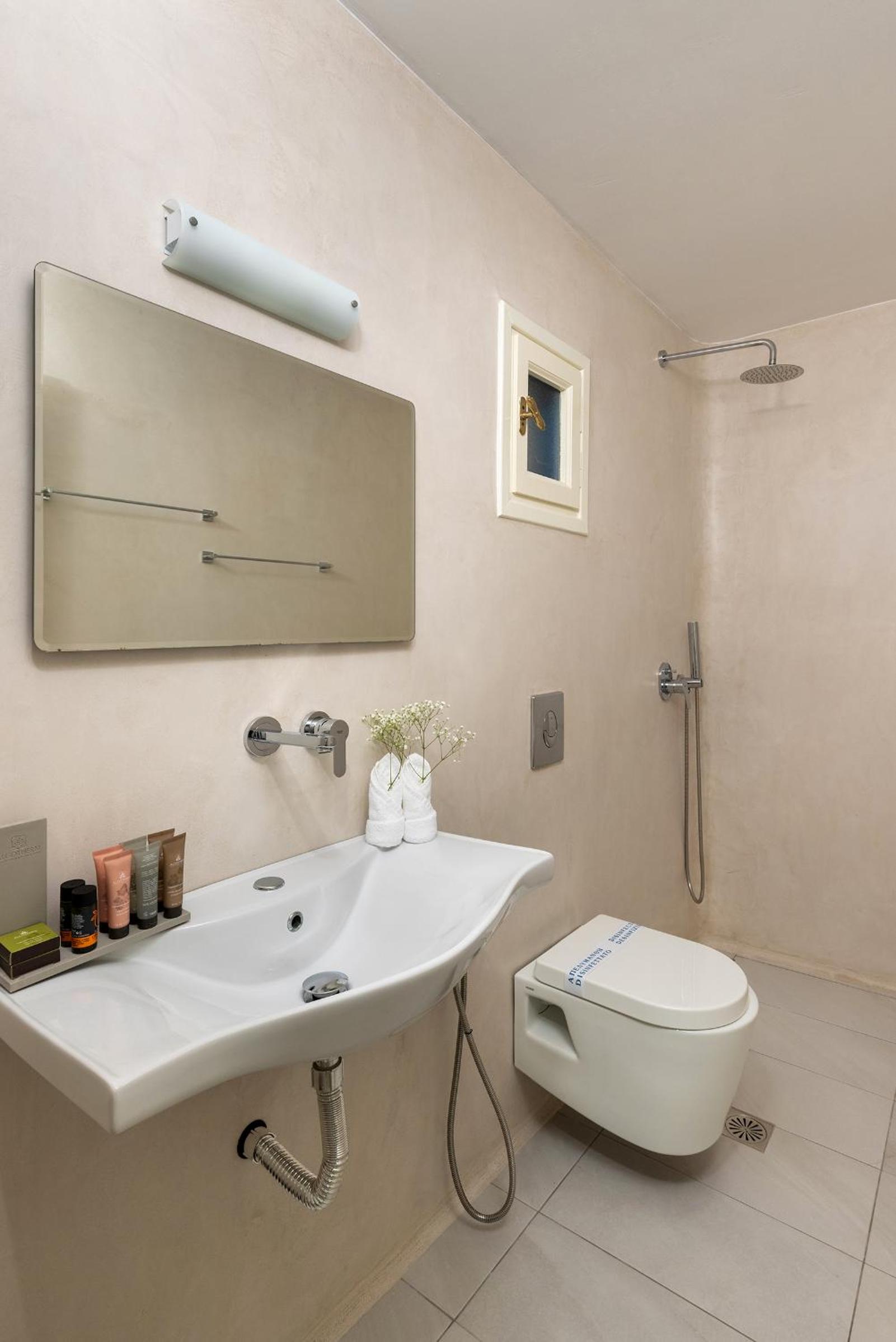 Triple Room with Garden View photo 3