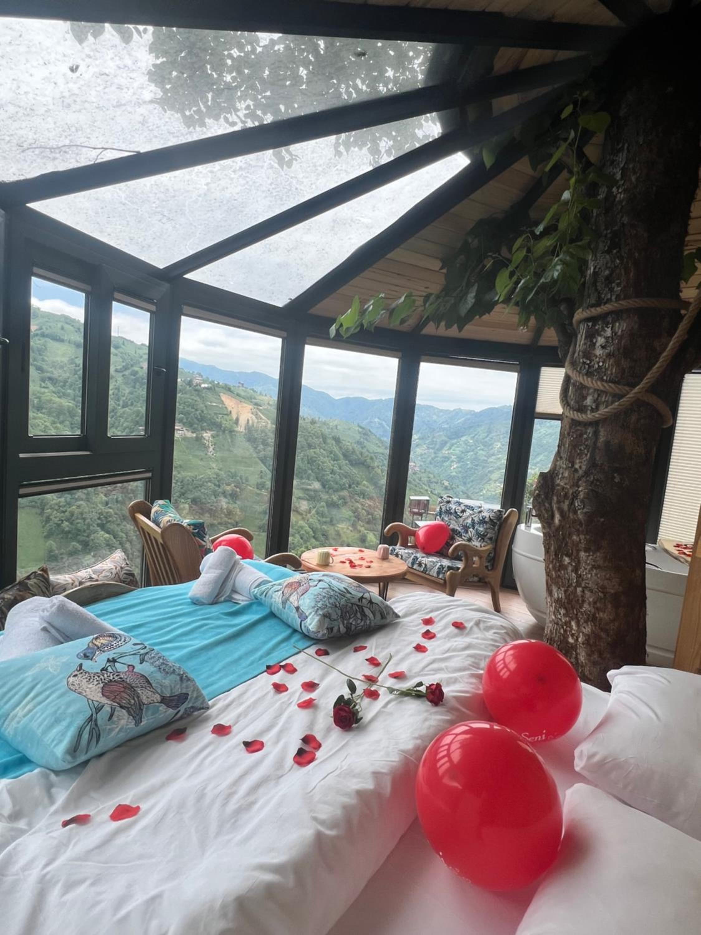 Superior Chalet - Photo 1