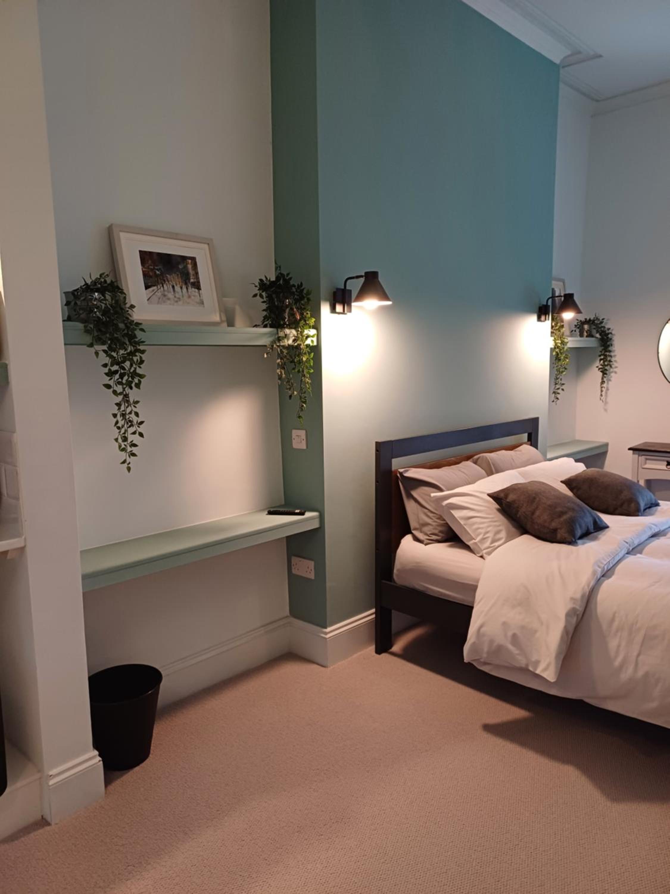 Deluxe King Room photo 2