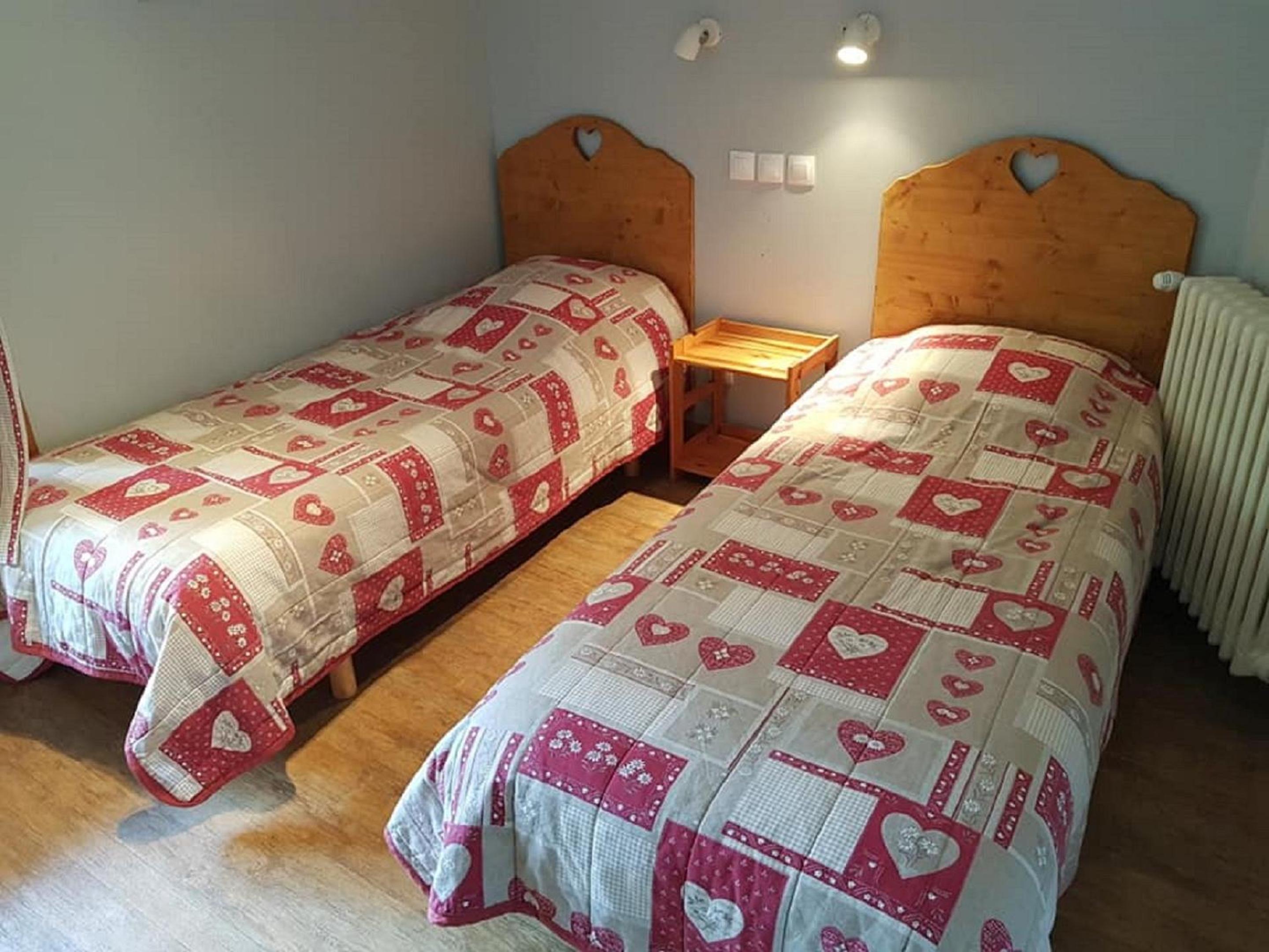 Classic Twin Room photo 3
