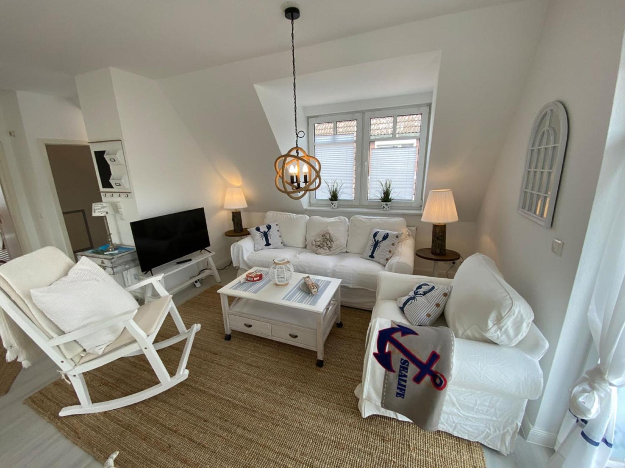 Two-Bedroom Deluxe Apartment with Garden View