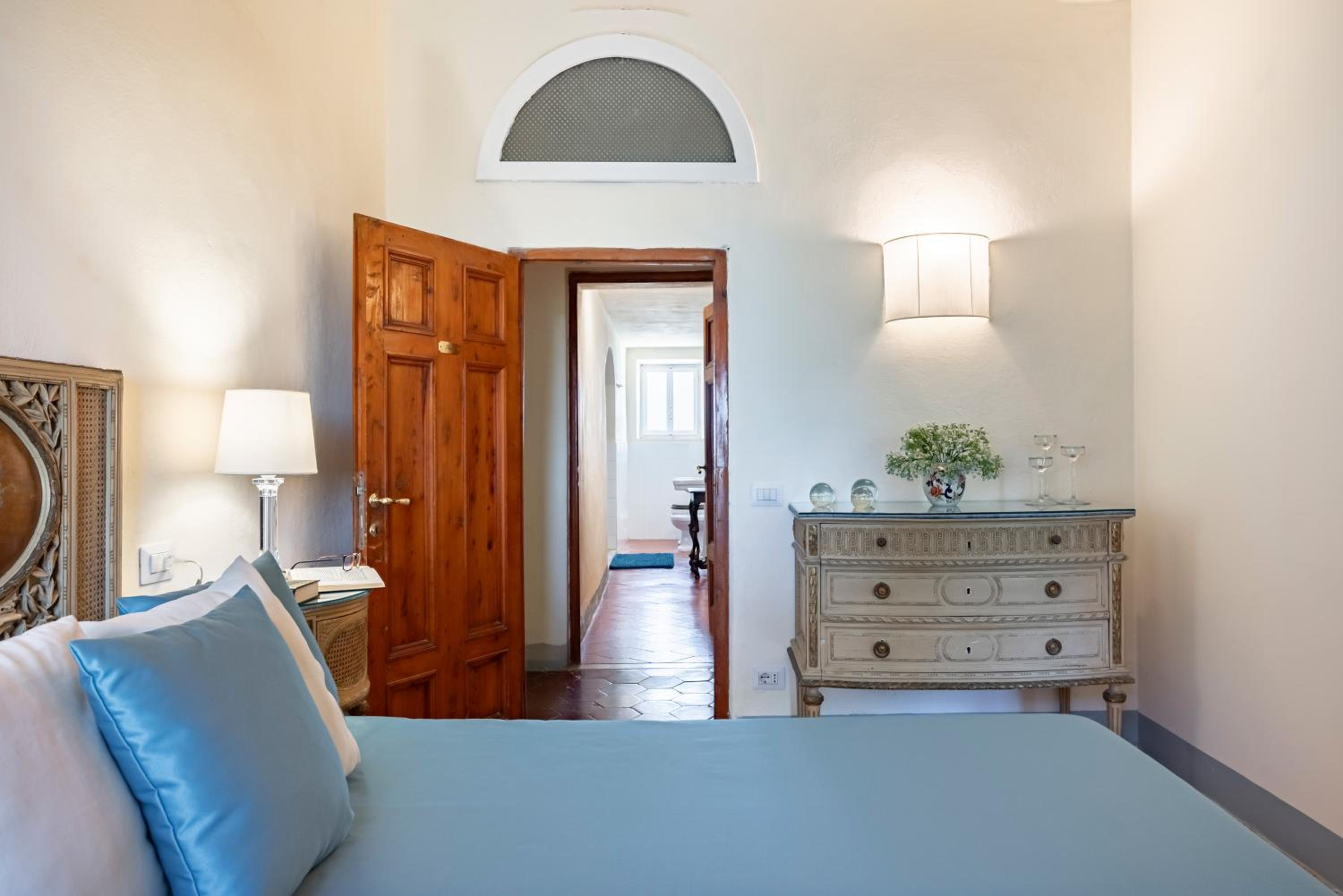 Junior Suite with Garden View - Photo 8
