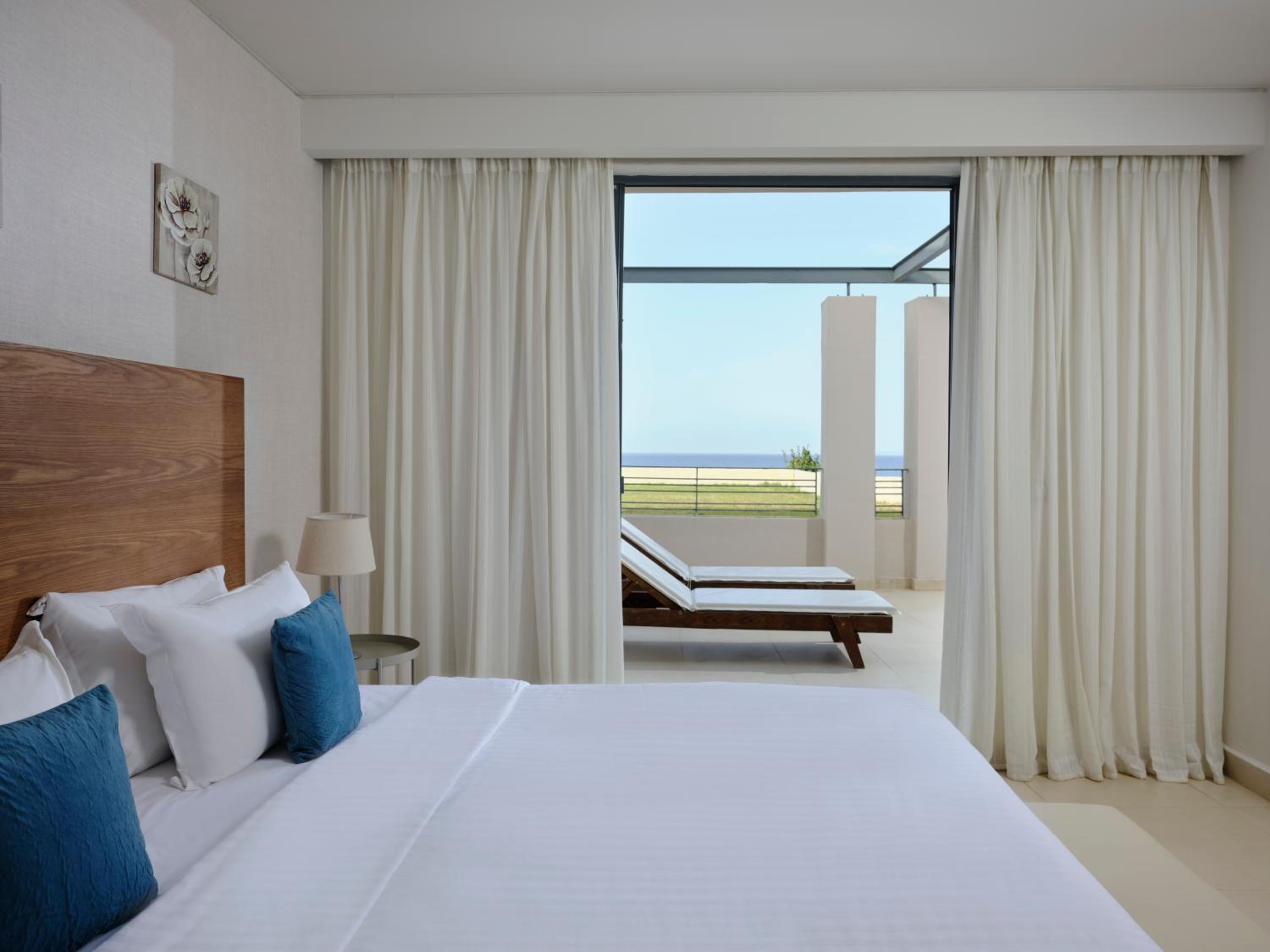 One Bedroom Suite Sea View photo 3