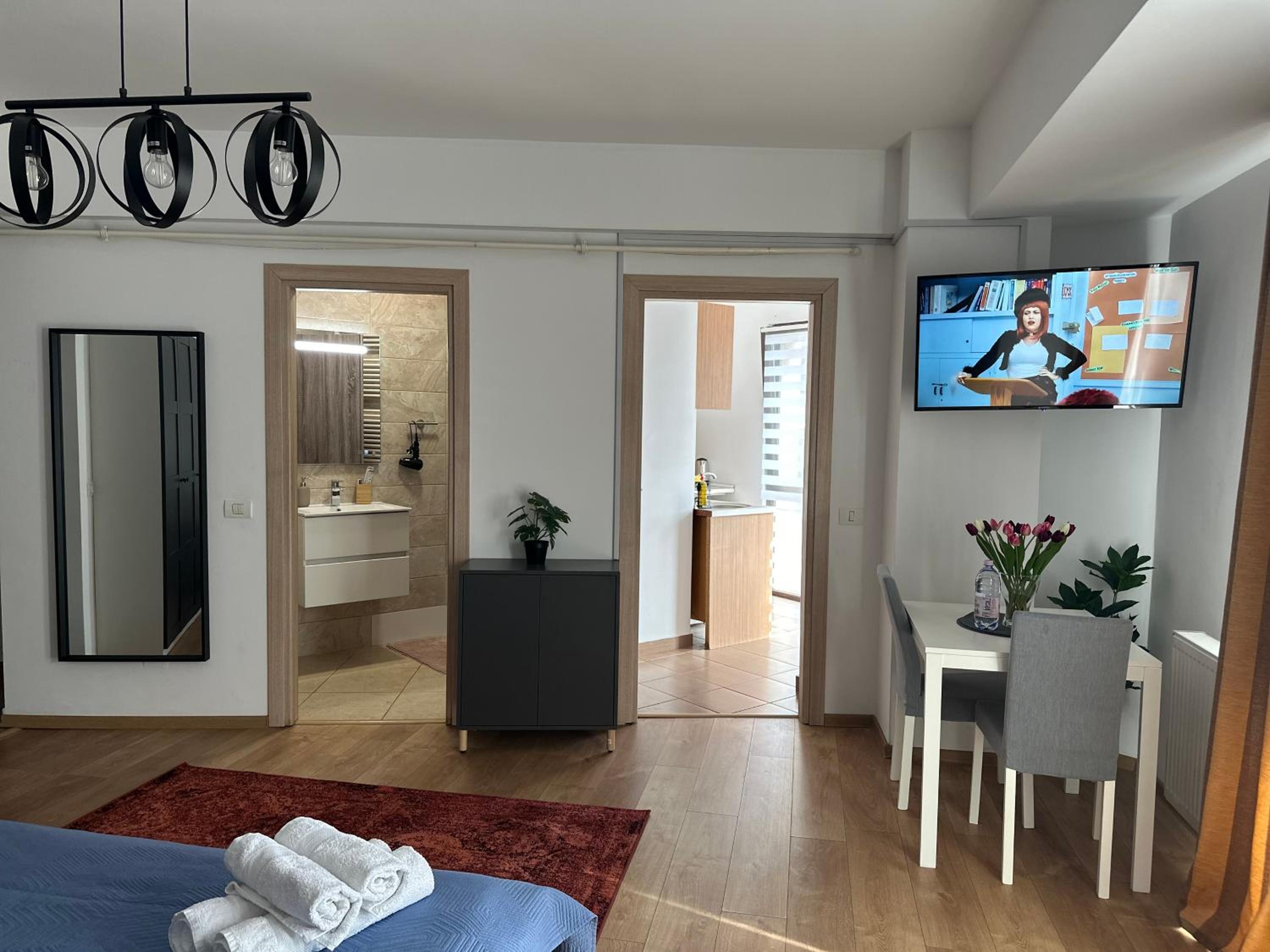 Deluxe One-Bedroom Apartment - Photo 4