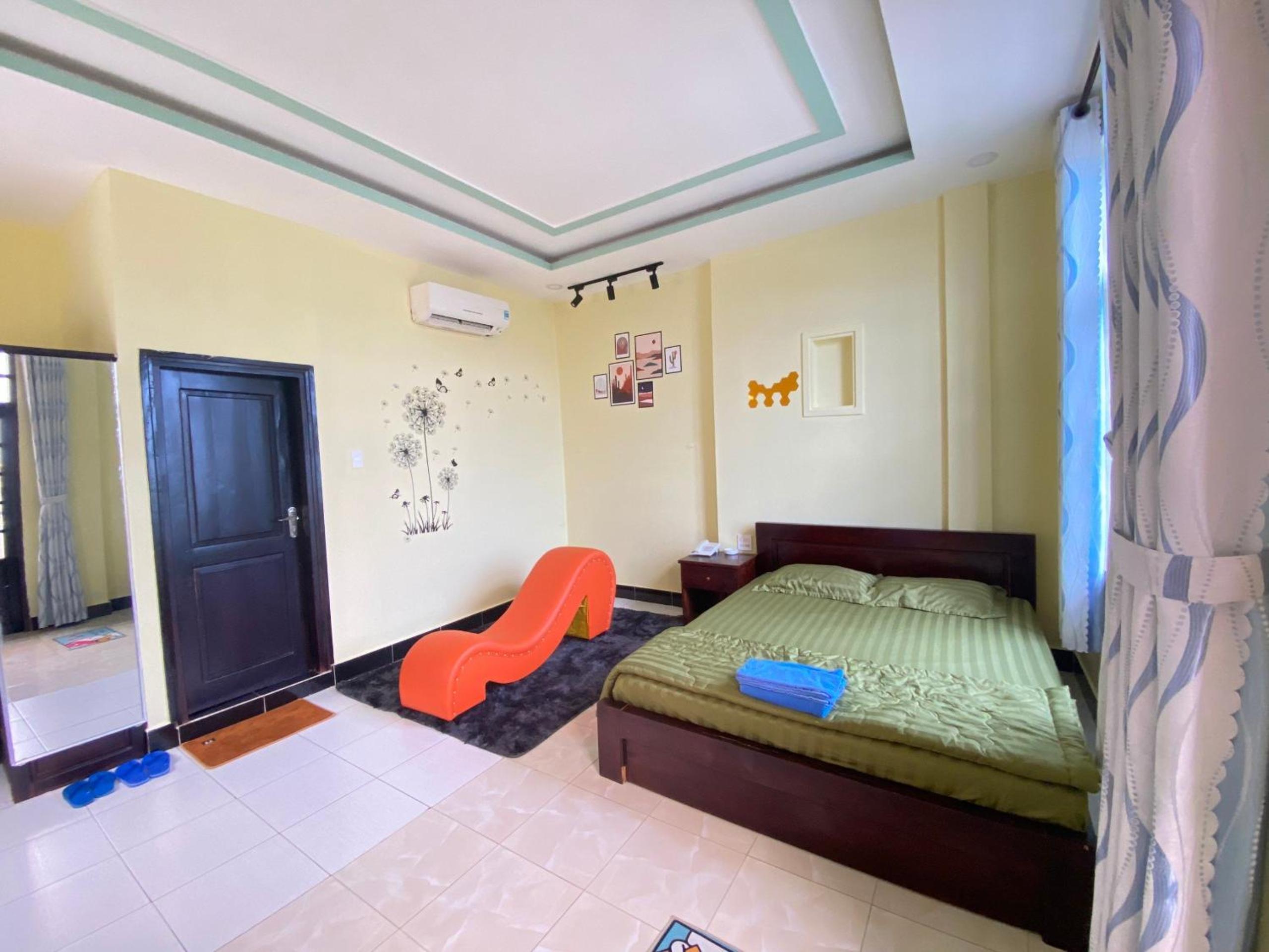 Superior King Room