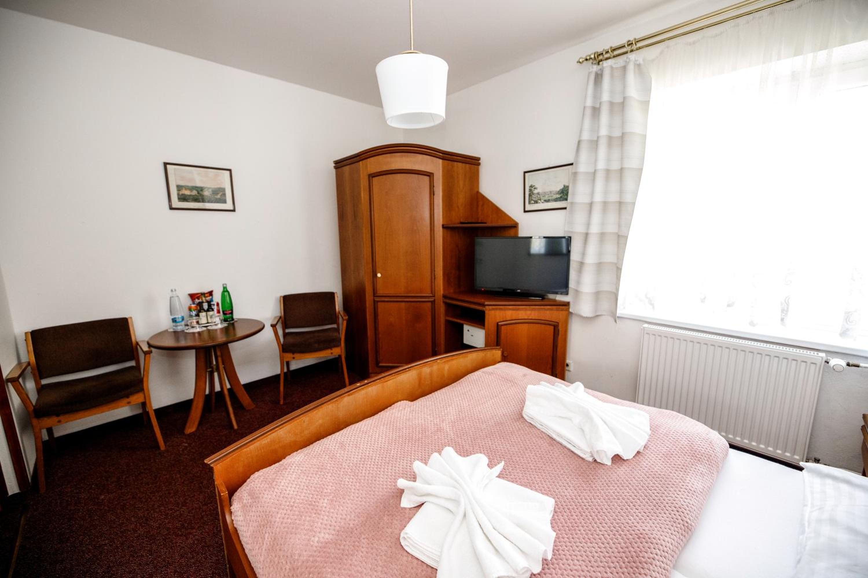 Double Room with Balcony photo 3