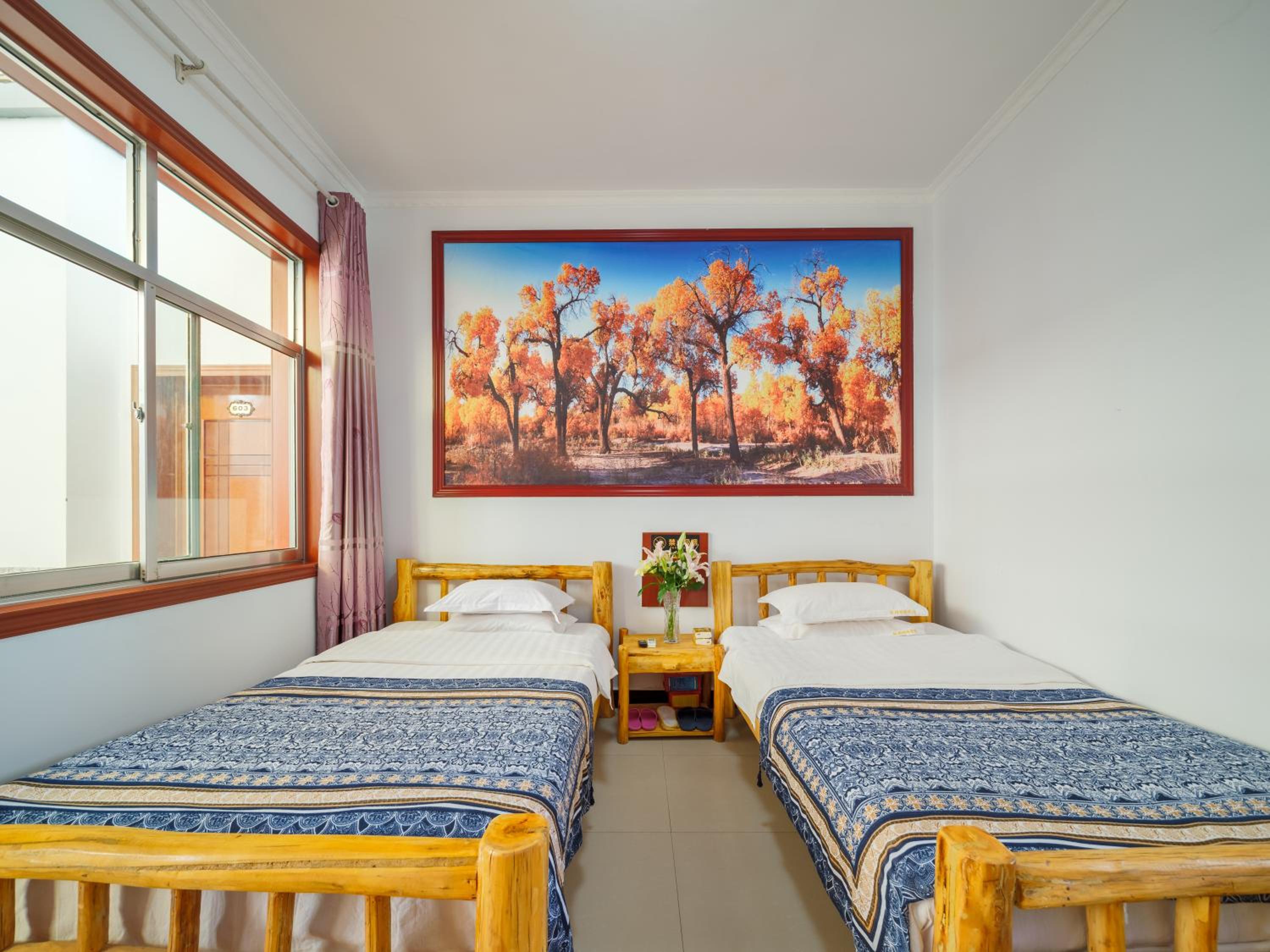 Standard Twin Room photo 2