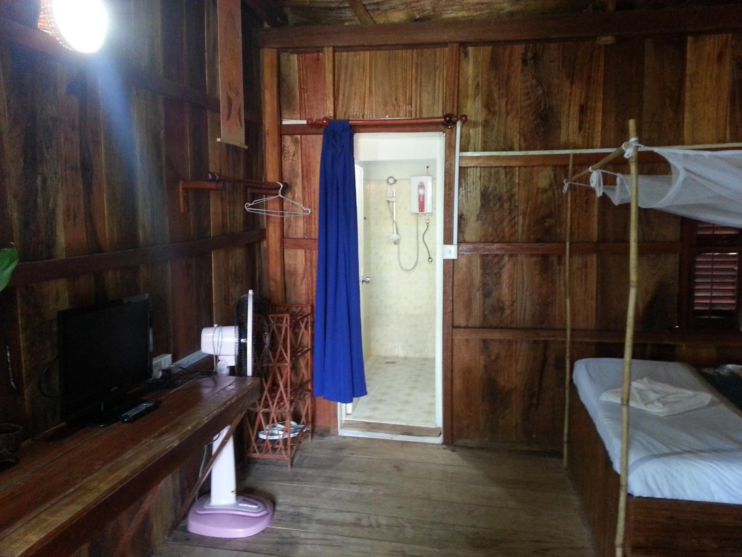 Standard Twin Khmer Timber Bungalow photo 3