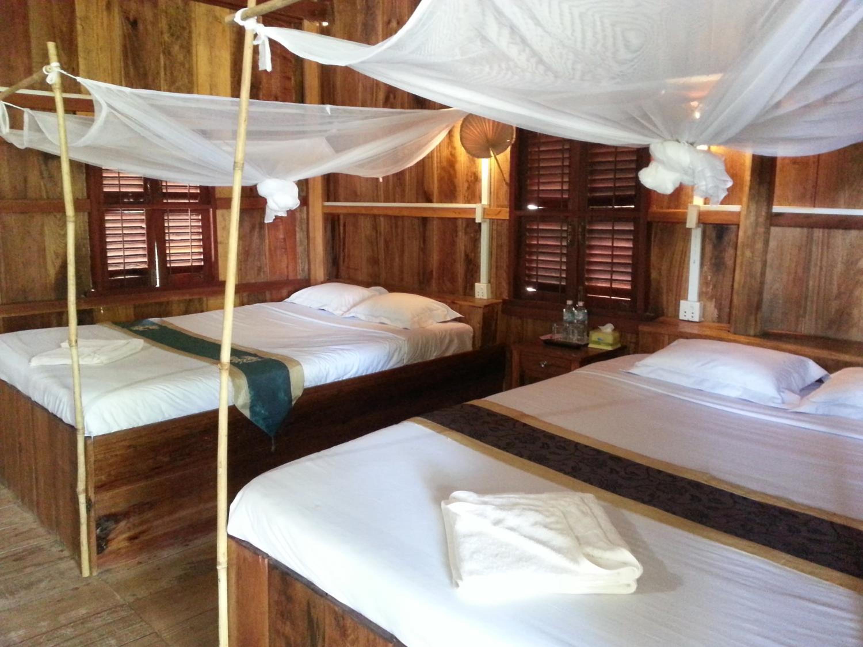 Standard Twin Khmer Timber Bungalow photo 1