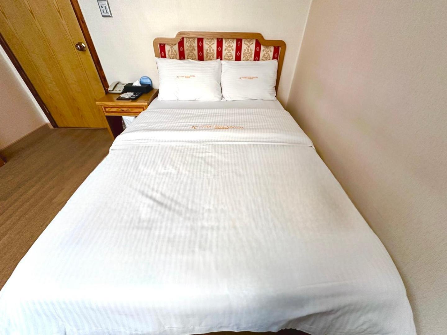 Standard Double Room - Photo 3