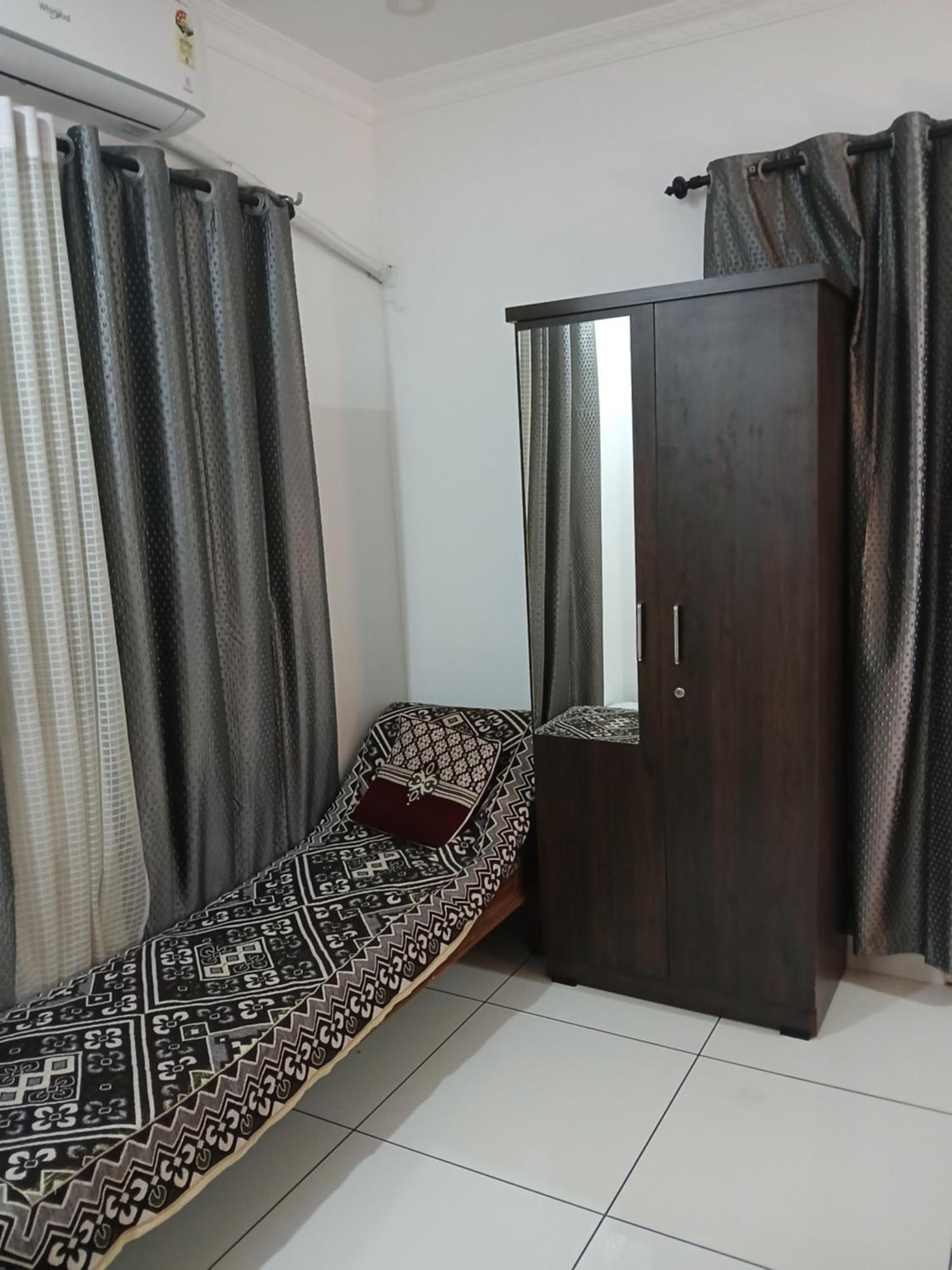 Double Room with Balcony - Photo 34
