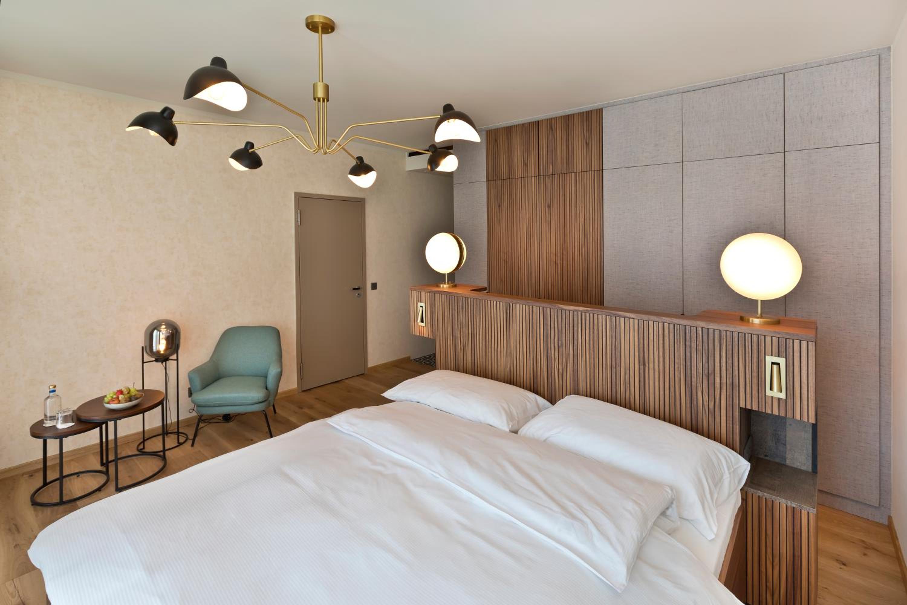 Executive Room with Lake View