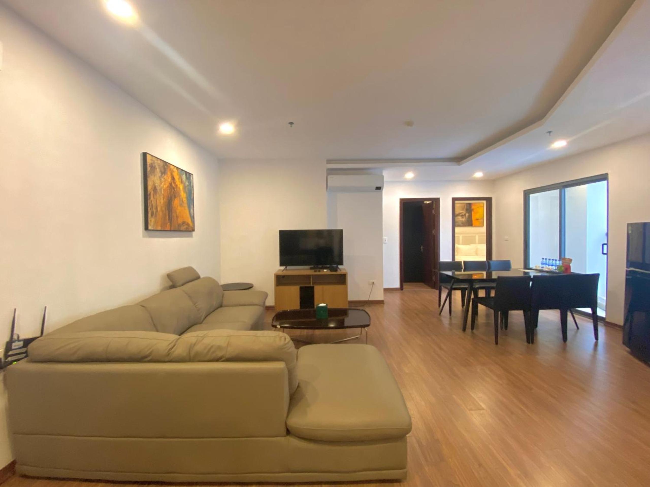 Three-Bedroom Apartment photo 1
