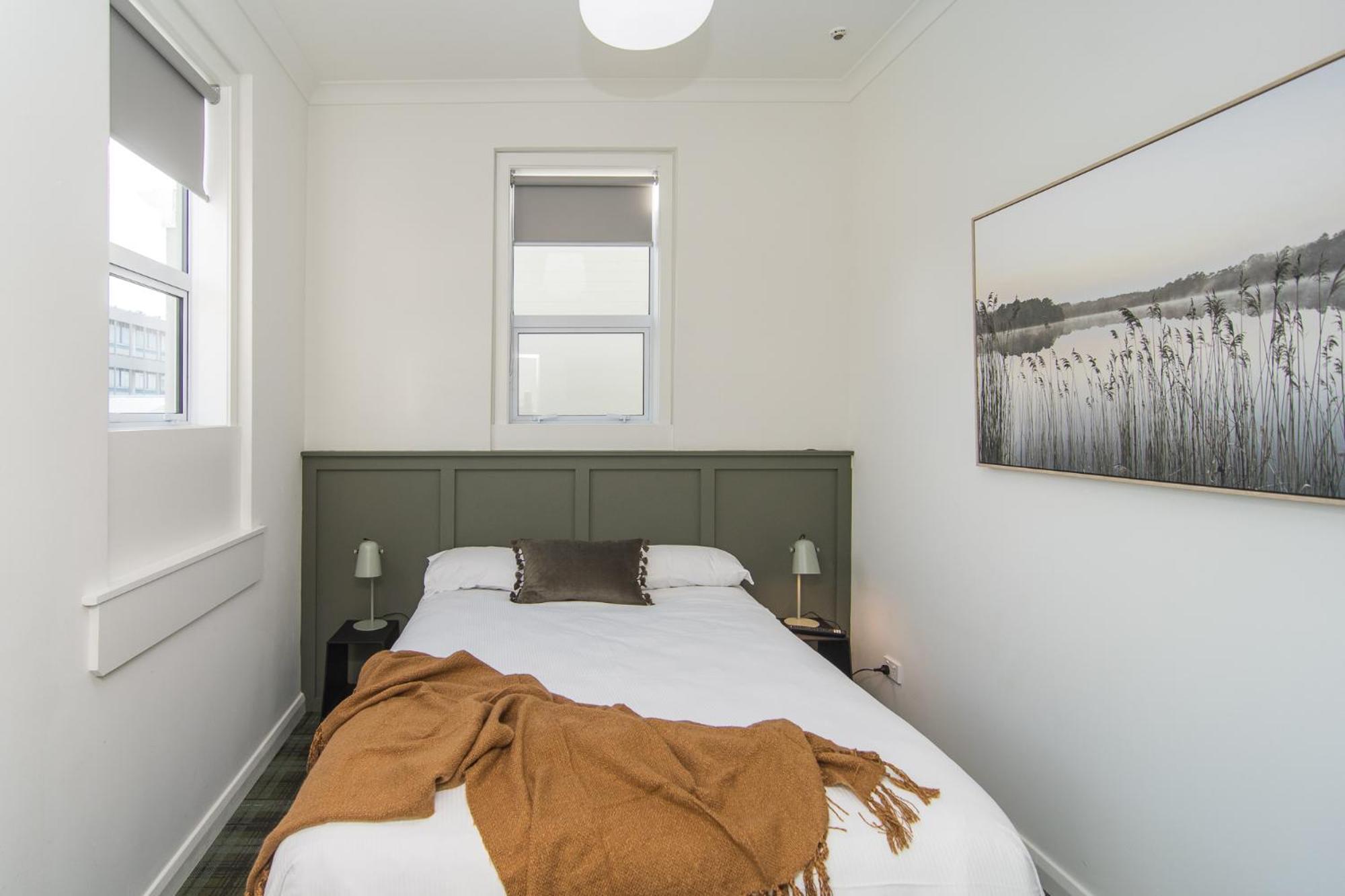 Double Deluxe with share bathroom
