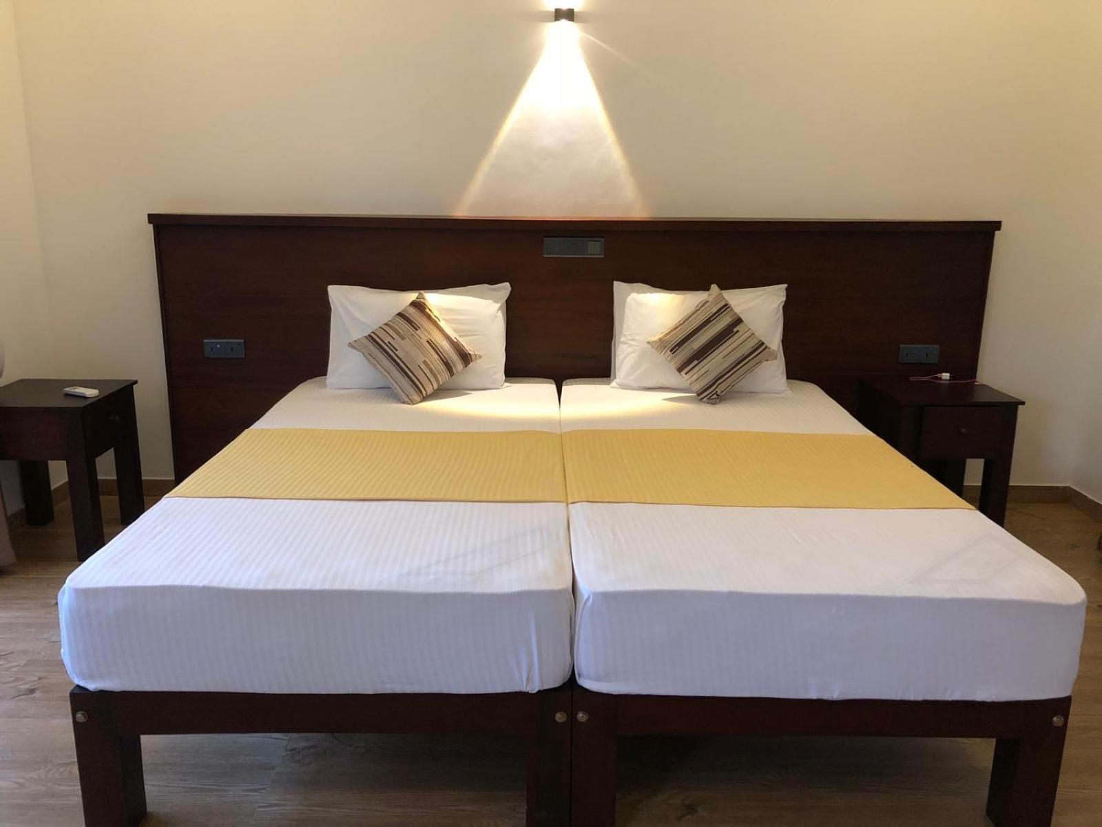 Double Room With Balcony photo 1