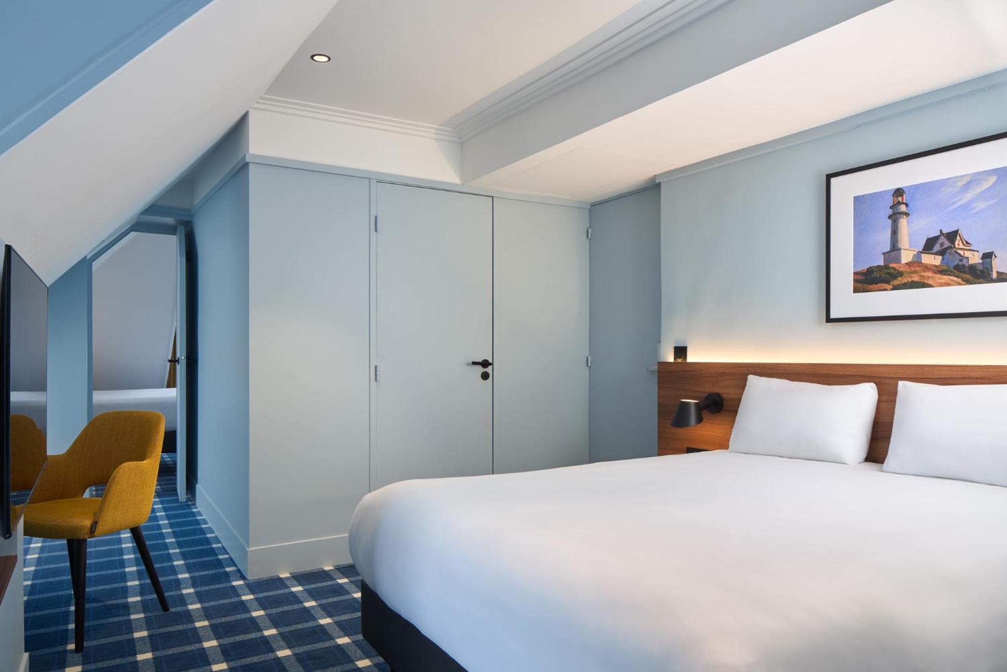 Superior Triple Room photo 3