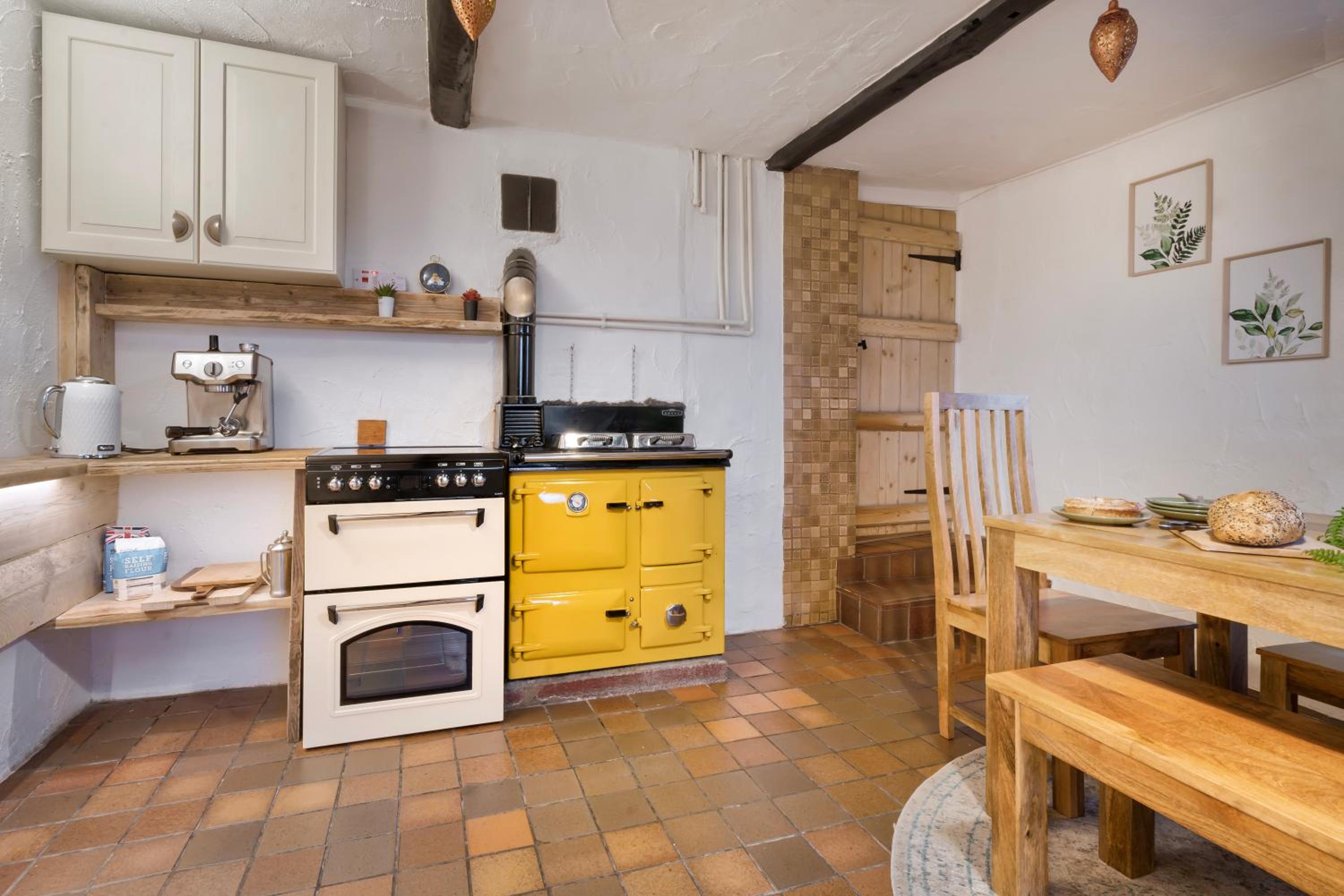 Three-Bedroom House photo 2