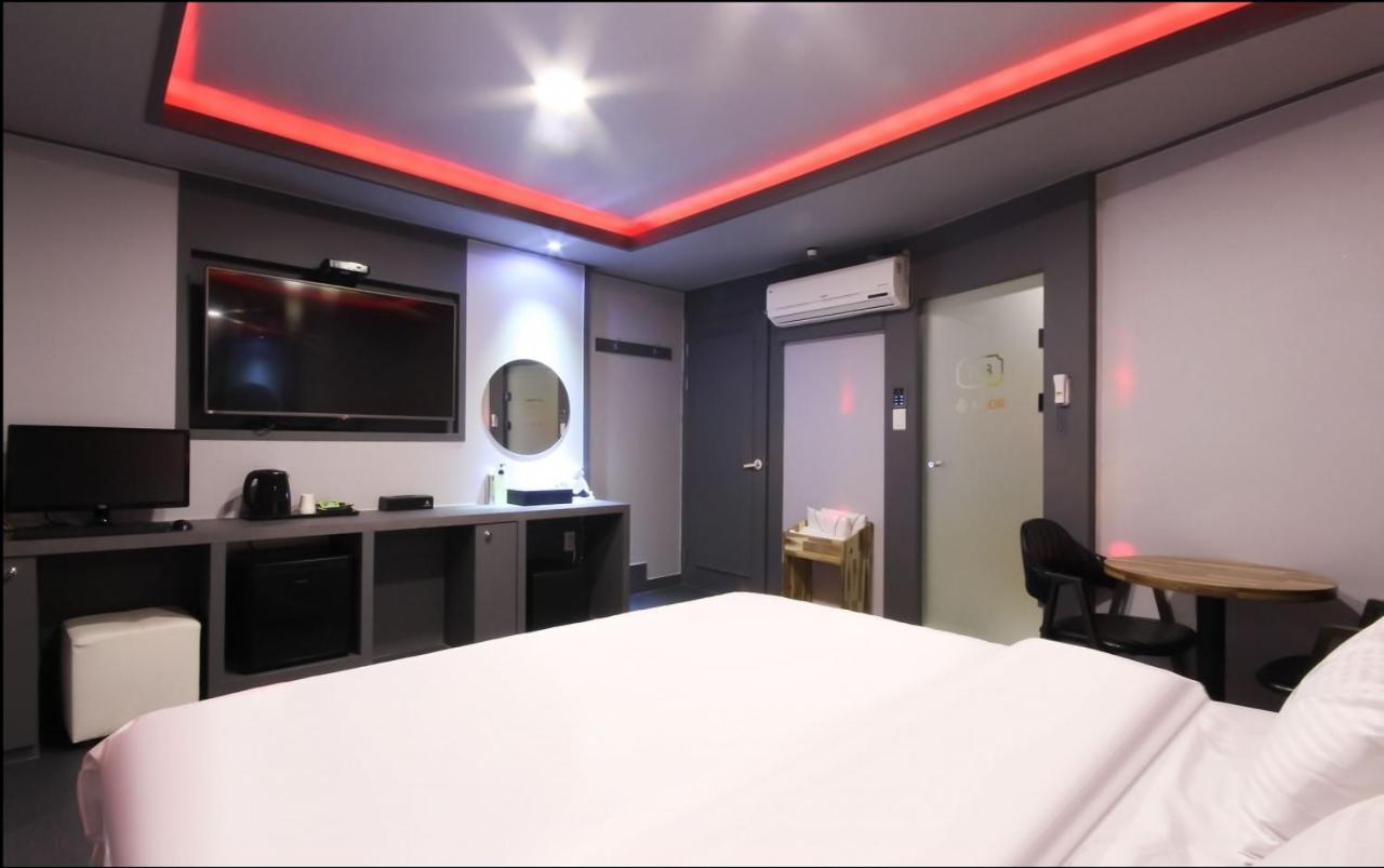 Superior King Room photo 2