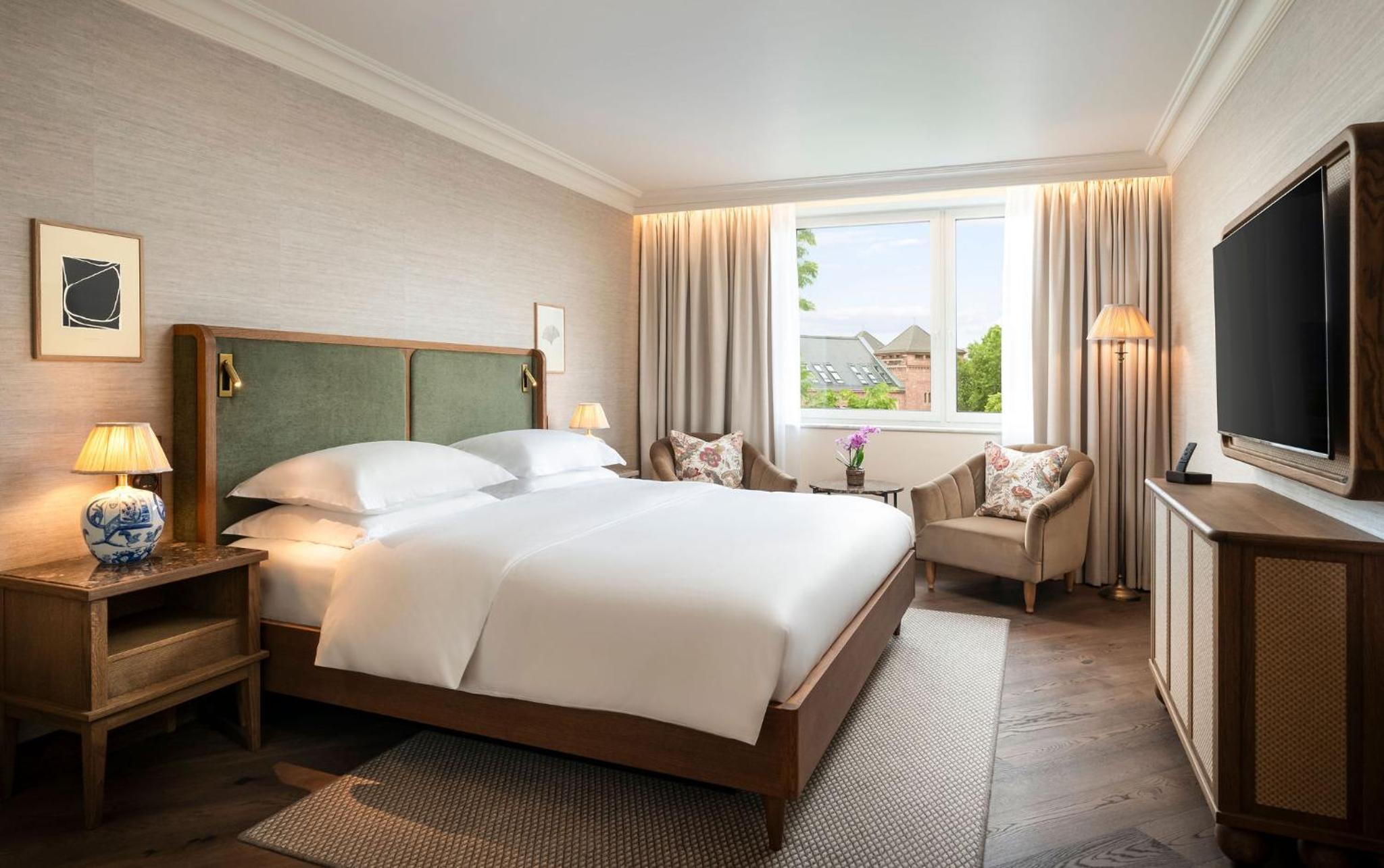 King Room with Park View