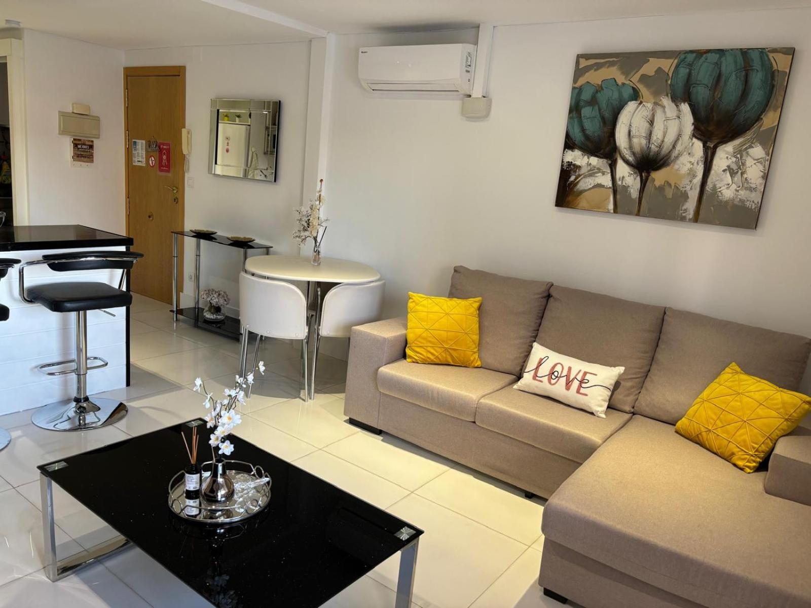 Apartamento con vista al mar
