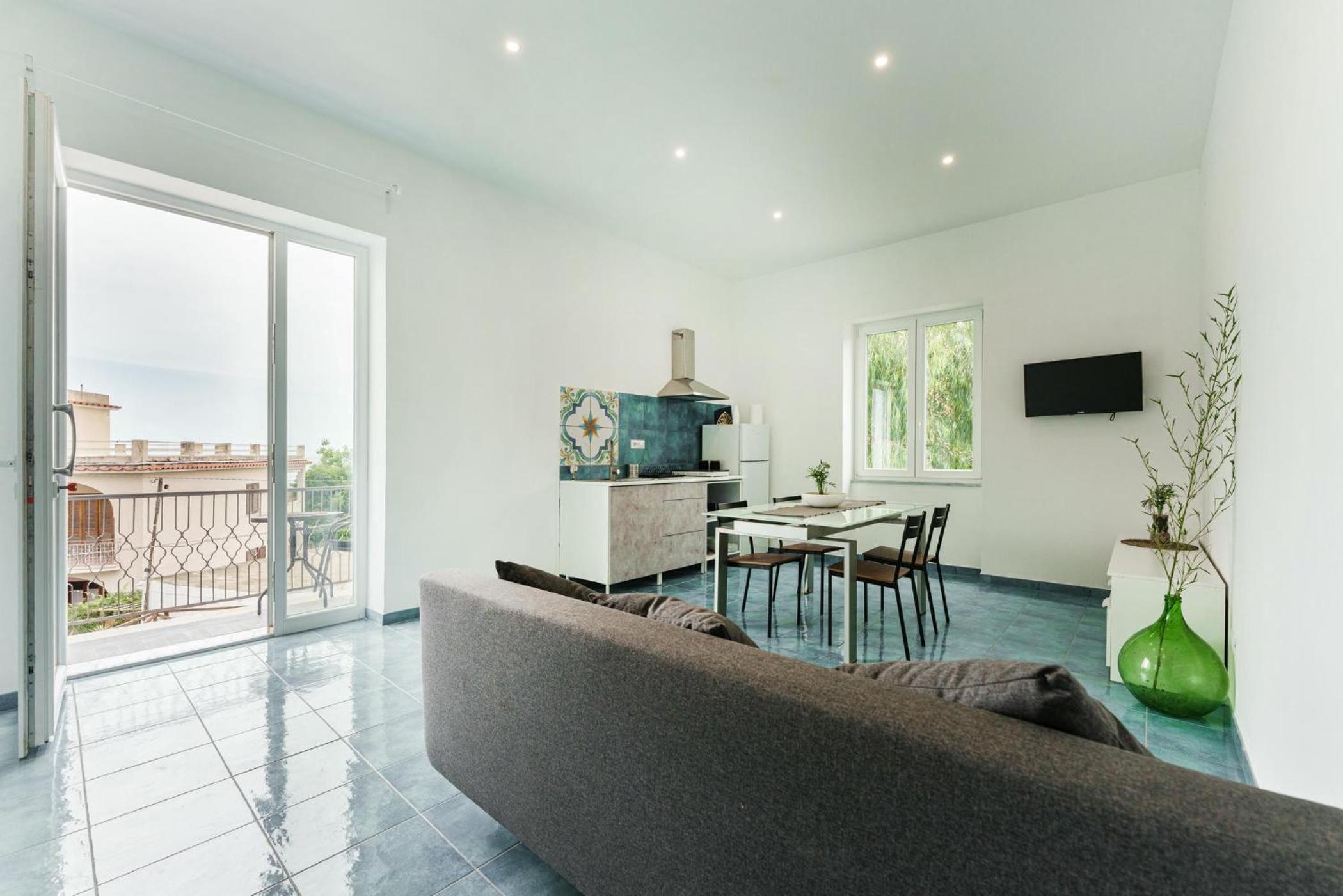 Quadruple Room with Sea View