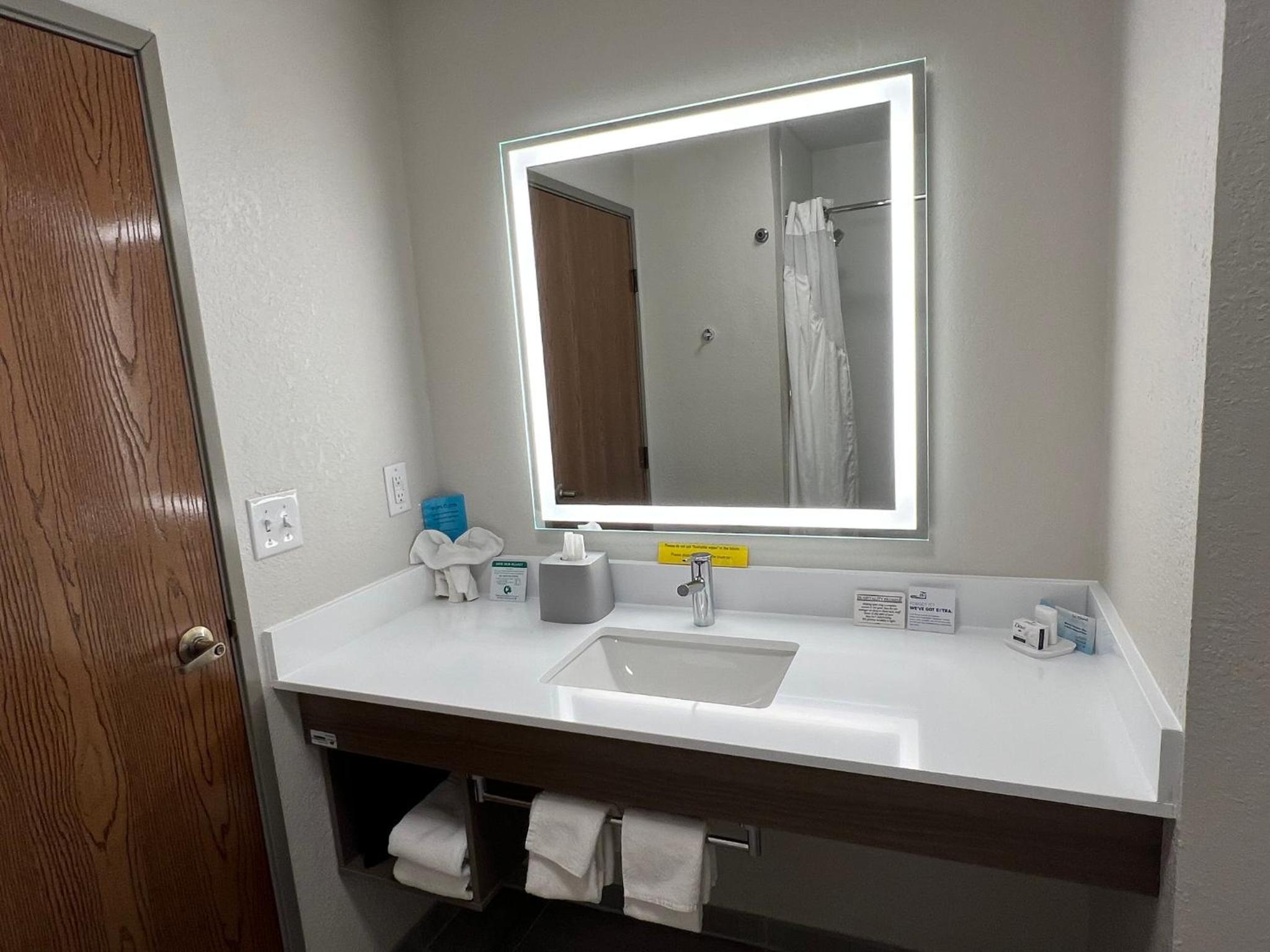 Standard Room - Photo 5